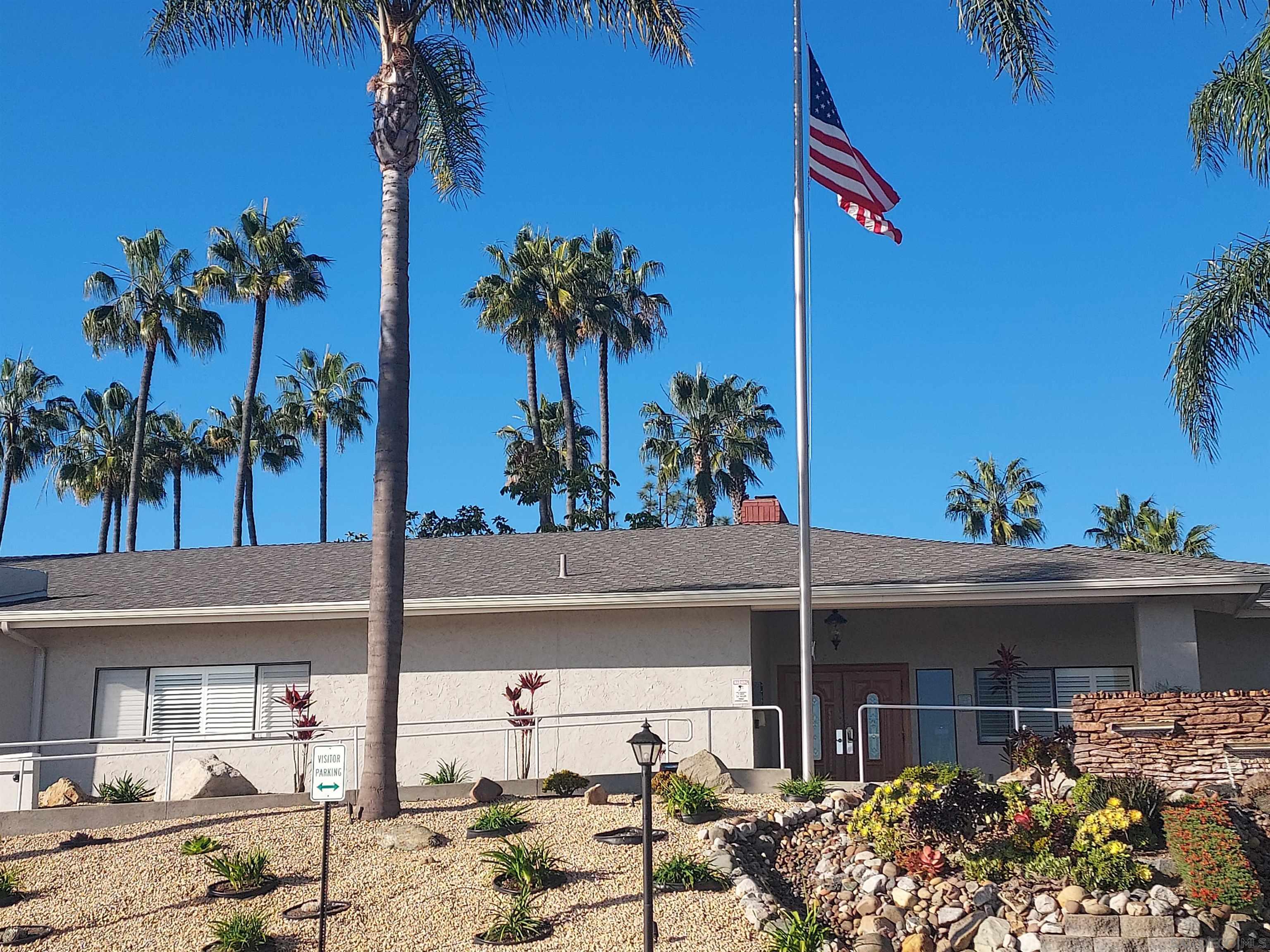 Detail Gallery Image 4 of 5 For 1930 W San Marcos Blvd  425, San Marcos,  CA 92078 - 3 Beds | 2 Baths