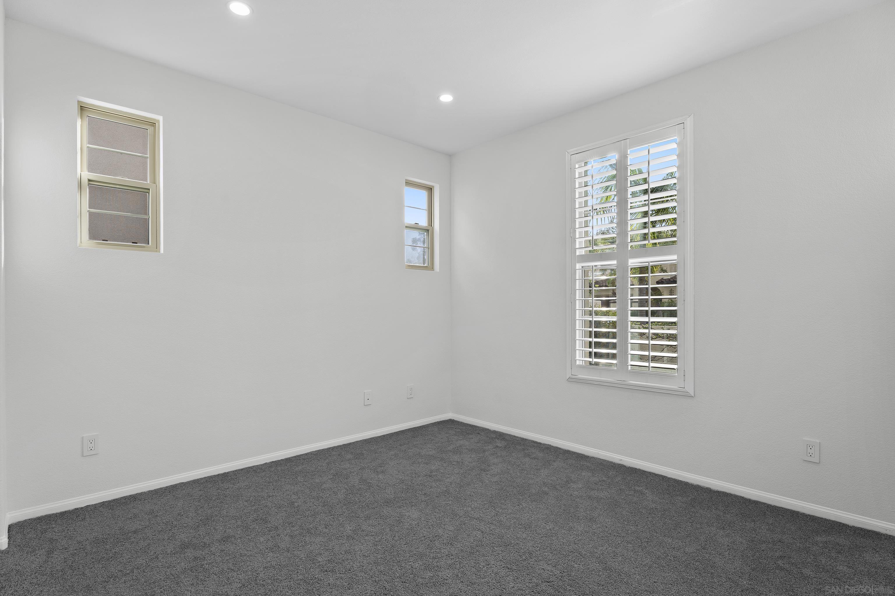 Detail Gallery Image 24 of 37 For 1611  Hikers Trail Dr, Chula Vista,  CA 91915 - 6 Beds | 4 Baths