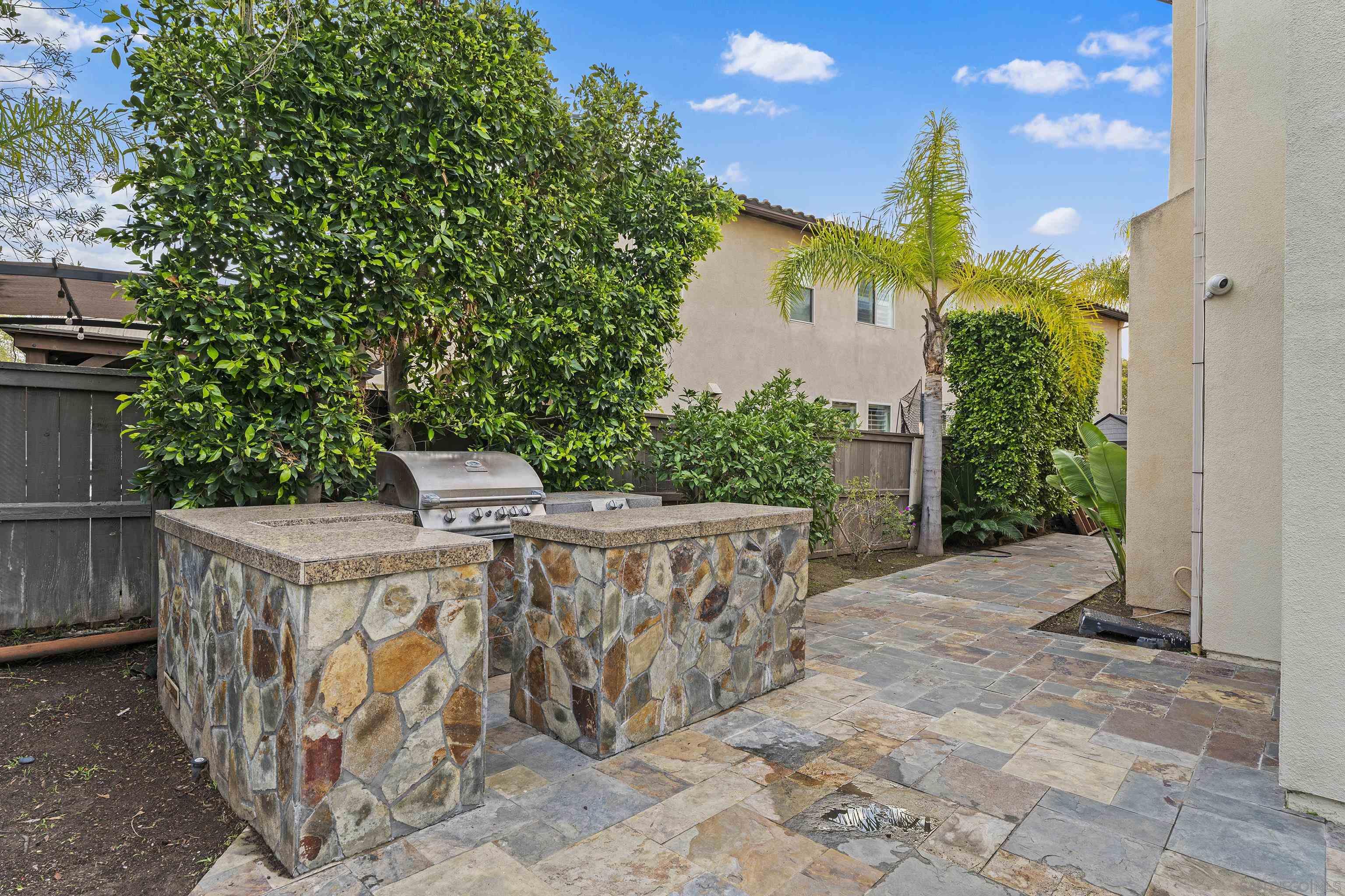 Detail Gallery Image 31 of 37 For 1611  Hikers Trail Dr, Chula Vista,  CA 91915 - 6 Beds | 4 Baths