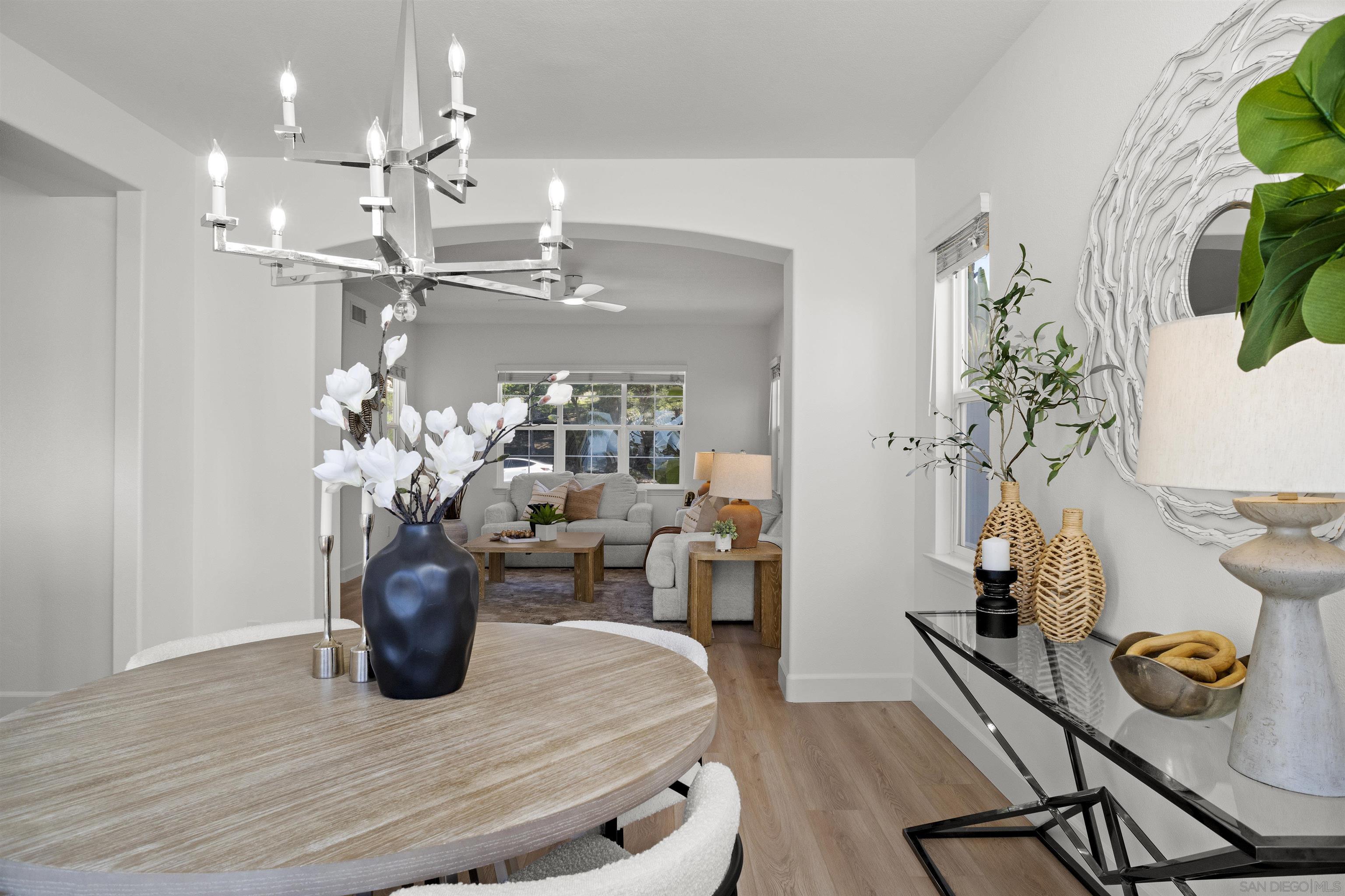 Detail Gallery Image 19 of 68 For 11127  Breckenridge Dr, San Diego,  CA 92131 - 5 Beds | 4 Baths