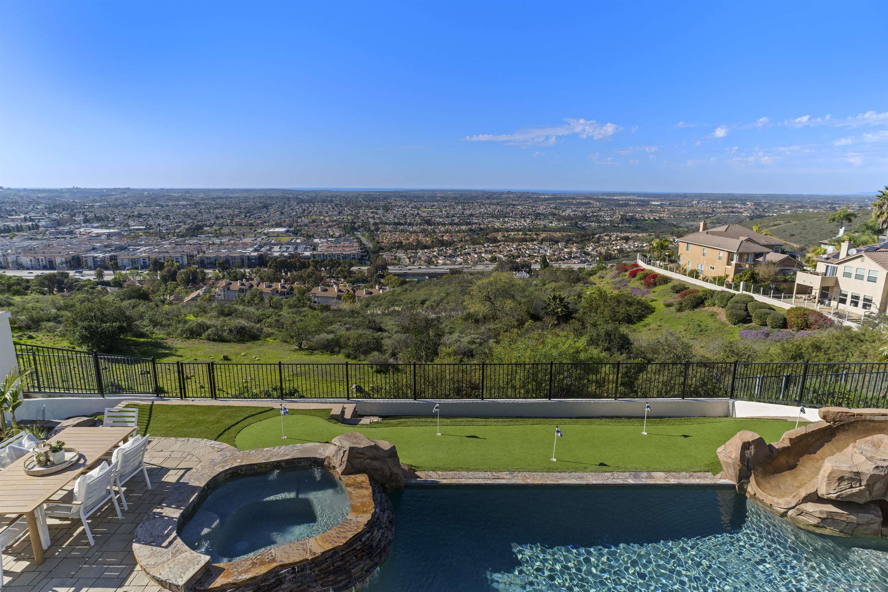 Detail Gallery Image 3 of 68 For 11127  Breckenridge Dr, San Diego,  CA 92131 - 5 Beds | 4 Baths