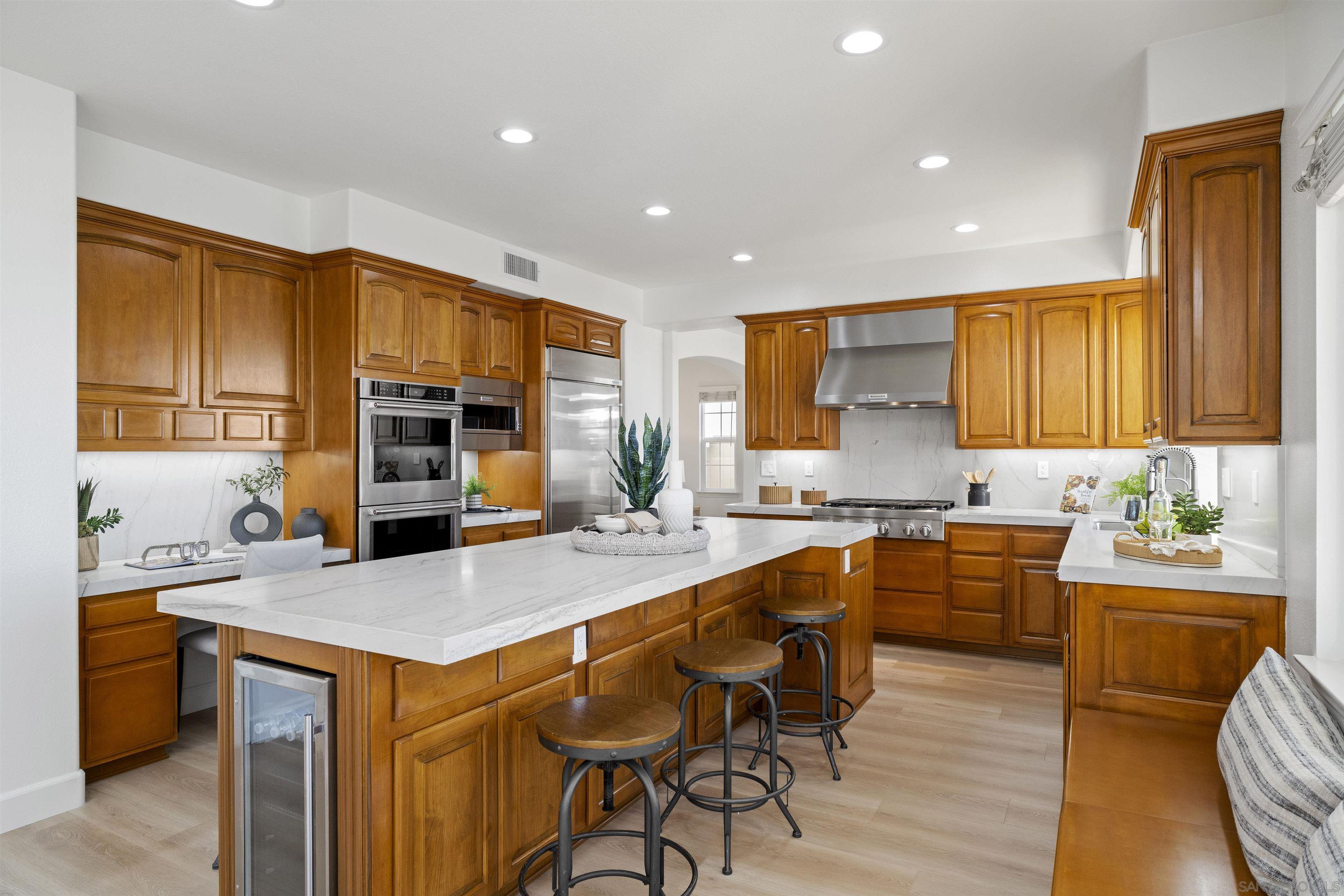 Detail Gallery Image 22 of 68 For 11127  Breckenridge Dr, San Diego,  CA 92131 - 5 Beds | 4 Baths