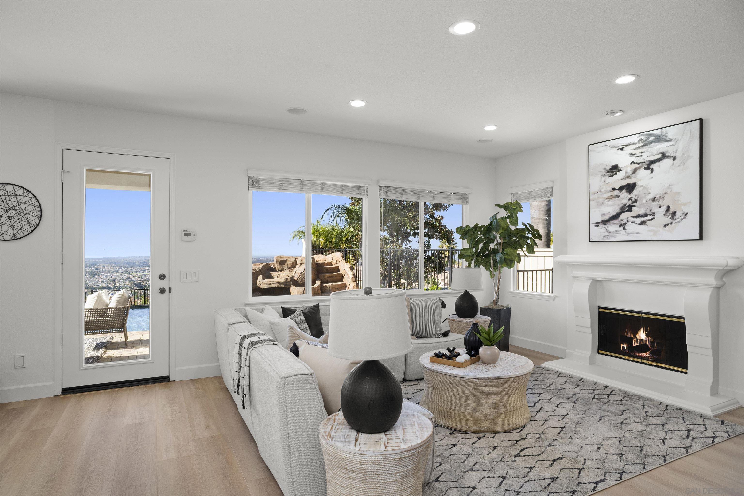 Detail Gallery Image 25 of 75 For 11127  Breckenridge Dr, San Diego,  CA 92131 - 5 Beds | 4 Baths