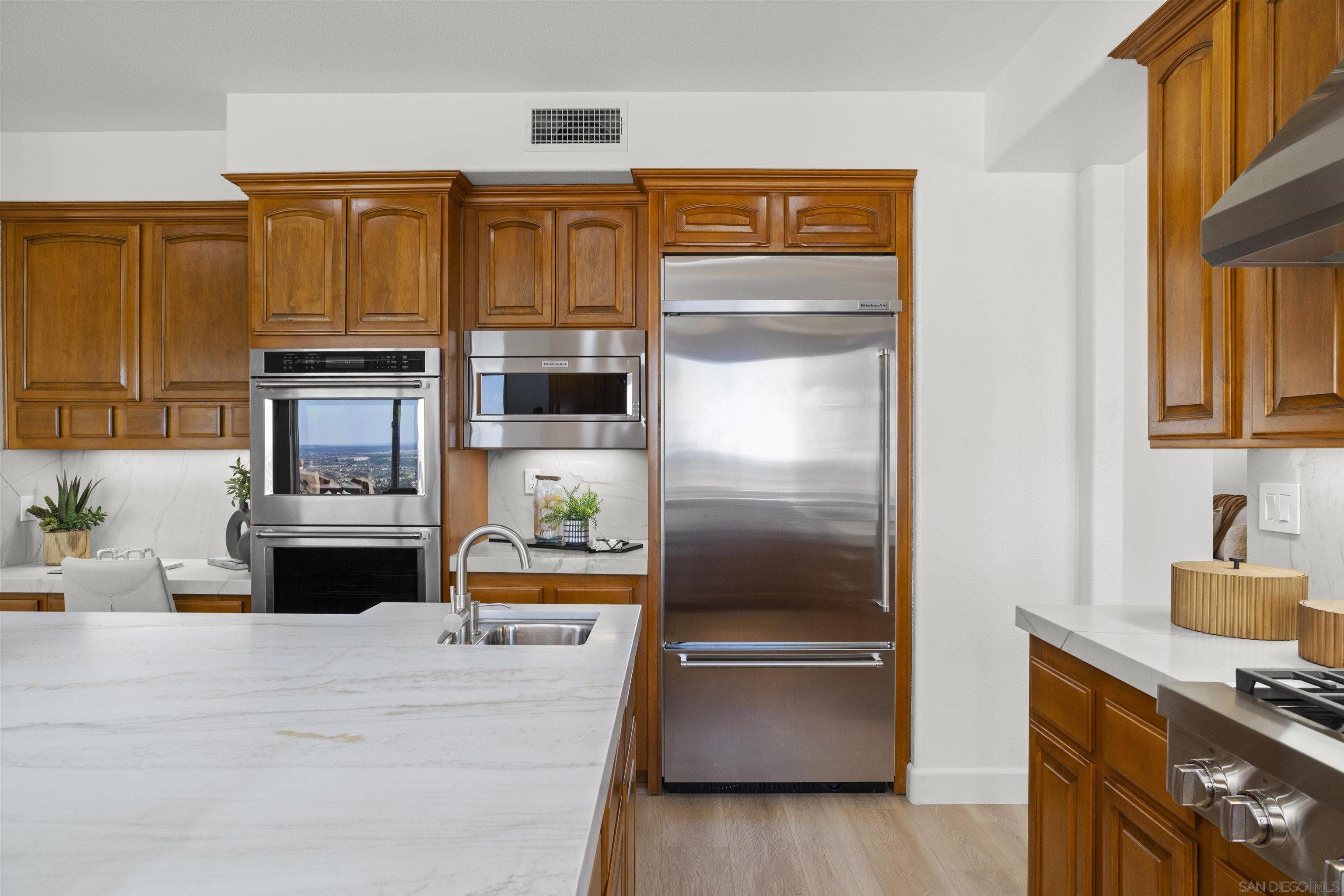 Detail Gallery Image 26 of 68 For 11127  Breckenridge Dr, San Diego,  CA 92131 - 5 Beds | 4 Baths