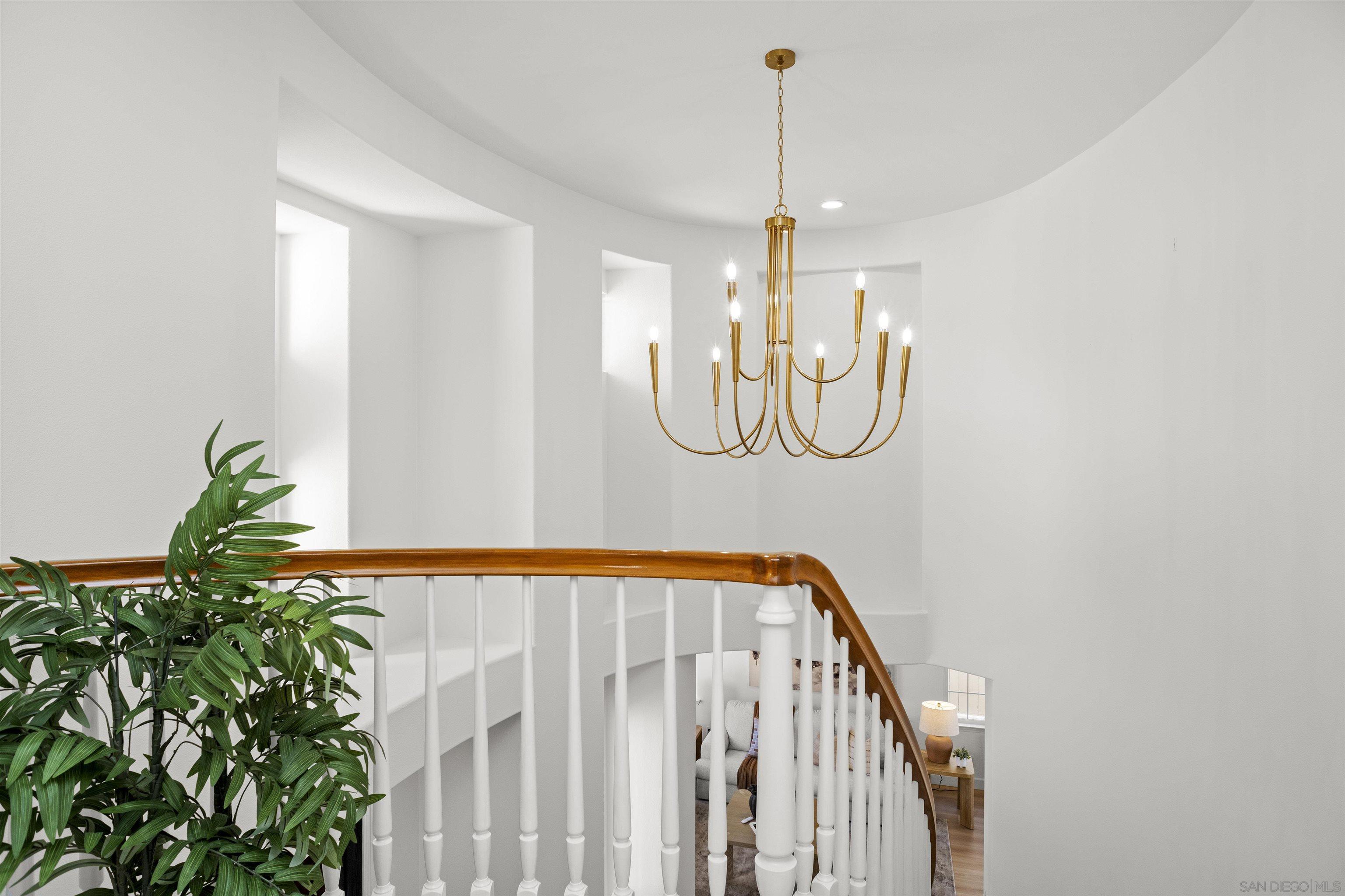 Detail Gallery Image 32 of 68 For 11127  Breckenridge Dr, San Diego,  CA 92131 - 5 Beds | 4 Baths