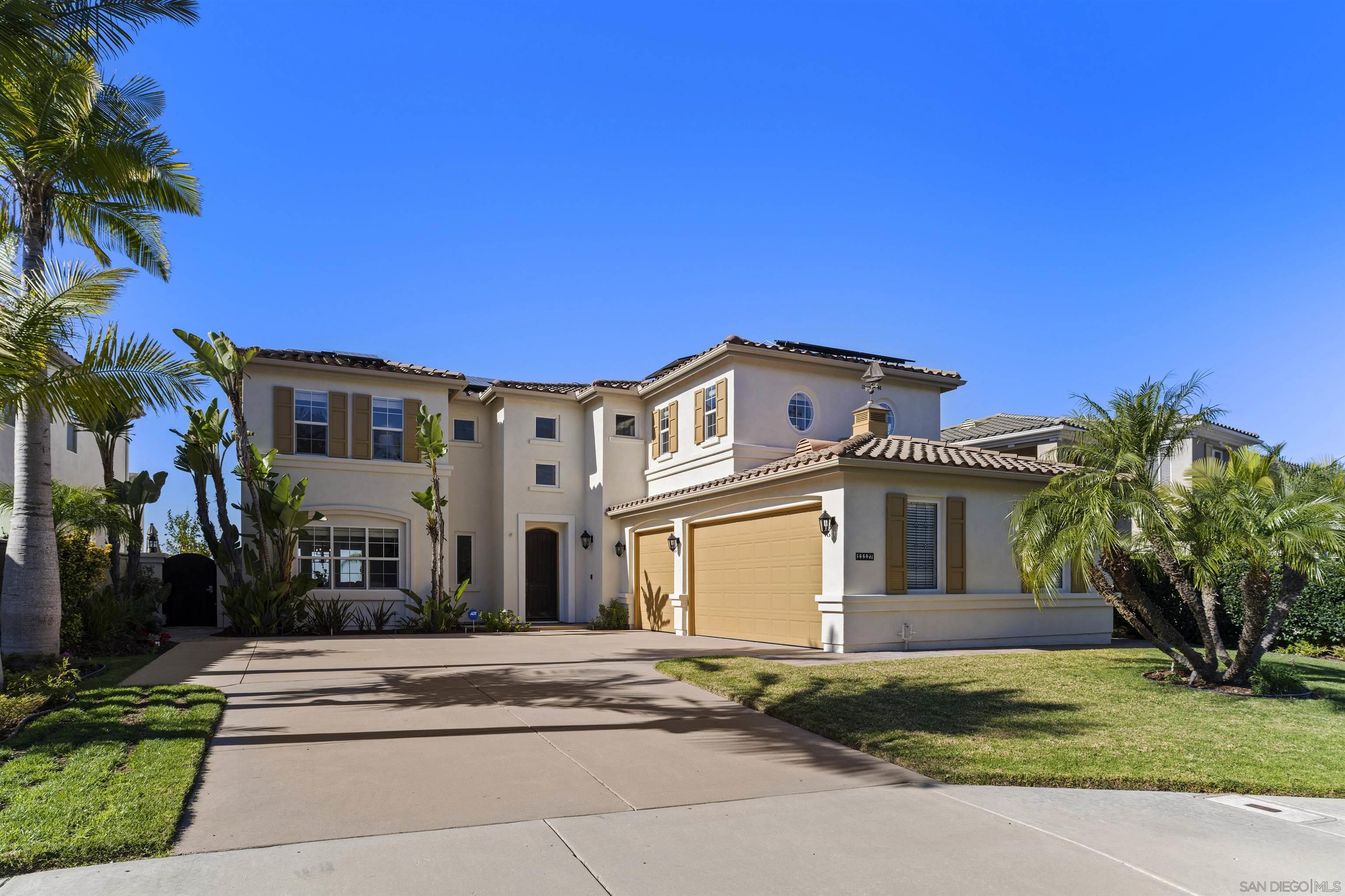 Detail Gallery Image 5 of 75 For 11127  Breckenridge Dr, San Diego,  CA 92131 - 5 Beds | 4 Baths