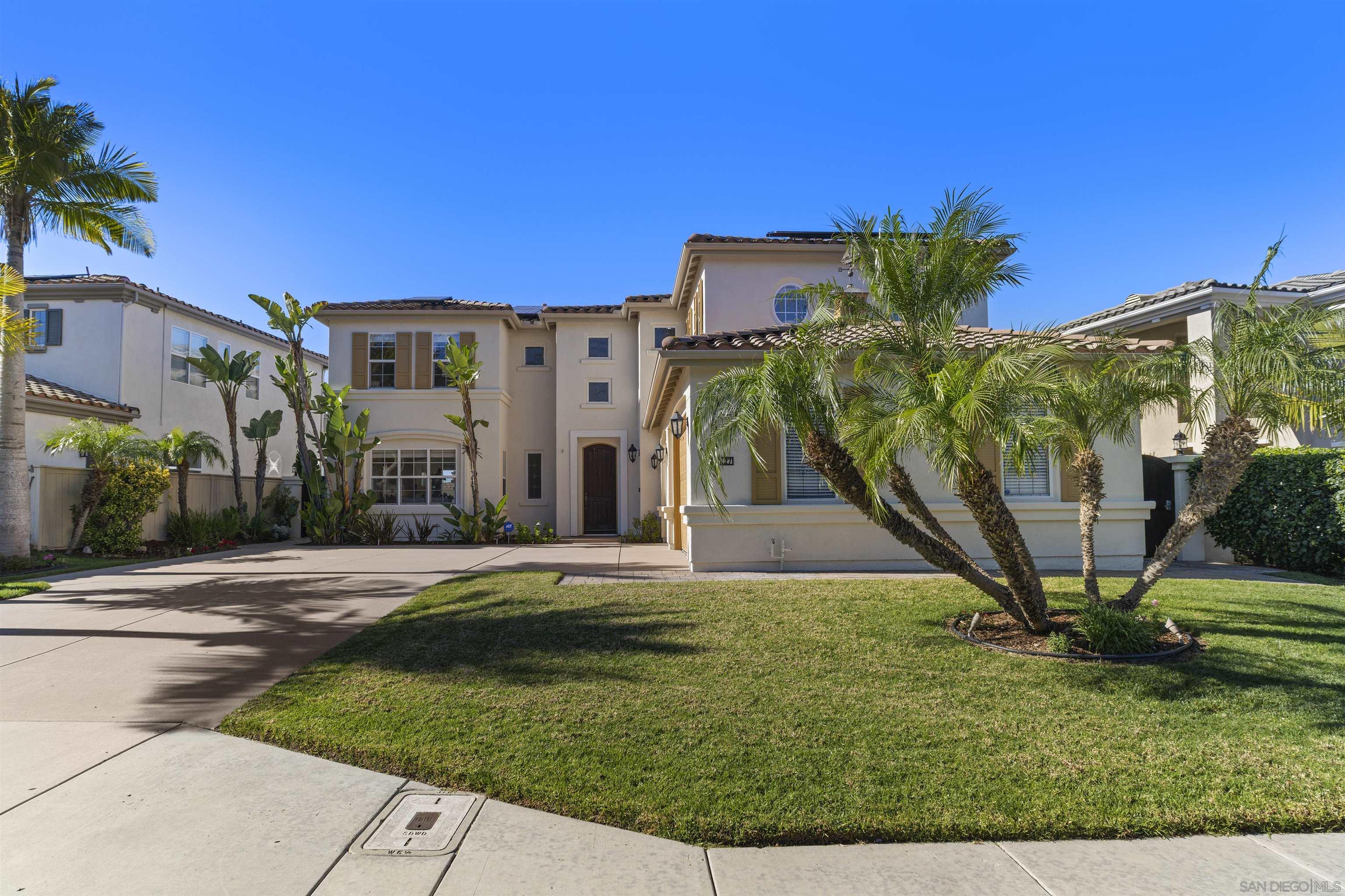 Detail Gallery Image 7 of 75 For 11127  Breckenridge Dr, San Diego,  CA 92131 - 5 Beds | 4 Baths