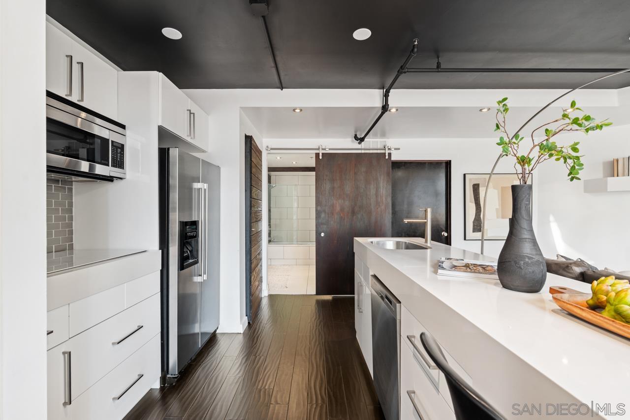 Detail Gallery Image 10 of 45 For 702  Ash St  #102,  San Diego,  CA 92101 - 1 Beds | 2 Baths