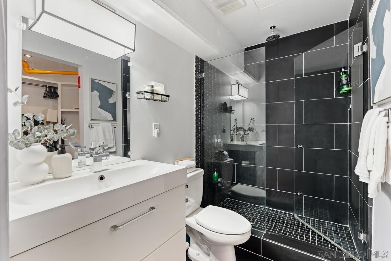 Detail Gallery Image 26 of 45 For 702  Ash St  #102,  San Diego,  CA 92101 - 1 Beds | 2 Baths