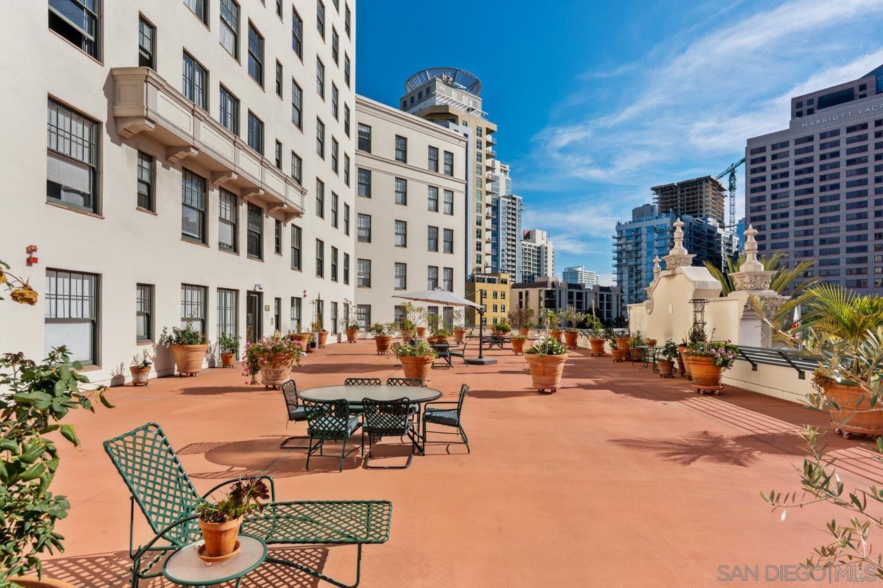 Detail Gallery Image 44 of 45 For 702  Ash St  #102,  San Diego,  CA 92101 - 1 Beds | 2 Baths