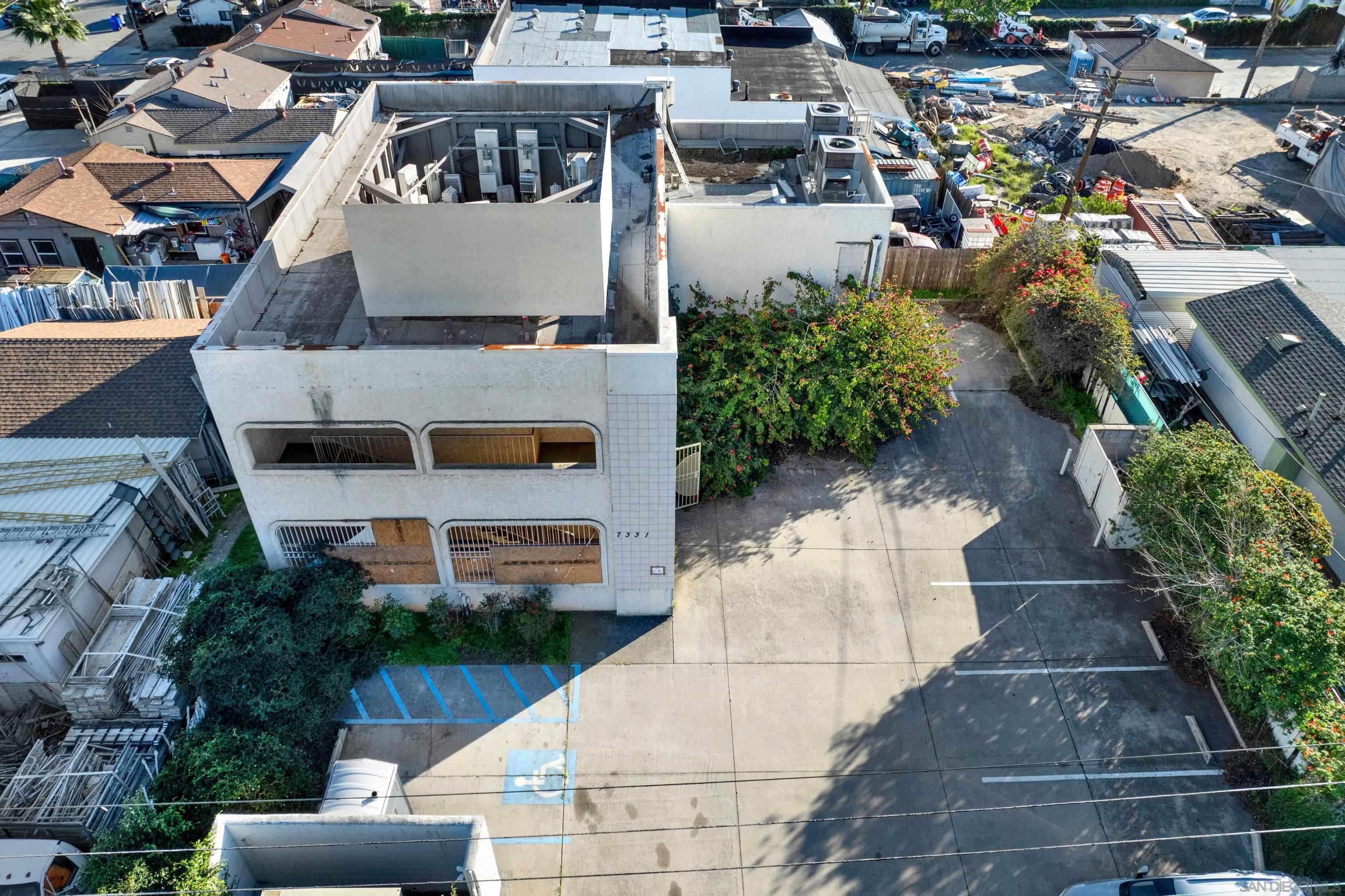 Detail Gallery Image 5 of 47 For 7331  North Ave, Lemon Grove,  CA 91945 - – Beds | – Baths