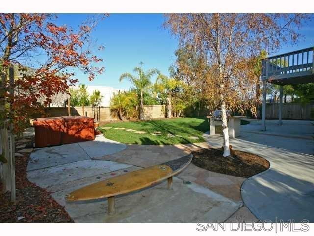 Detail Gallery Image 3 of 3 For 3665  Strata Dr, Carlsbad,  CA 92010 - 5 Beds | 3 Baths