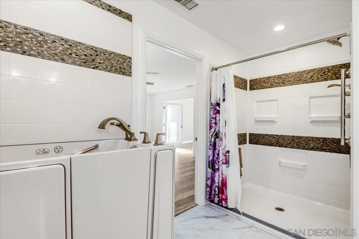 Detail Gallery Image 21 of 29 For 2679  Ferdinand Road, El Cajon,  CA 92020 - 3 Beds | 2 Baths