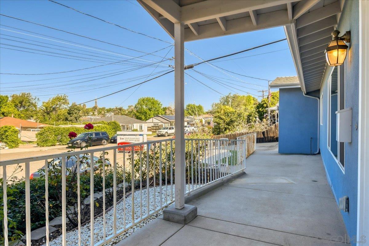 Detail Gallery Image 4 of 29 For 2679  Ferdinand Road, El Cajon,  CA 92020 - 3 Beds | 2 Baths