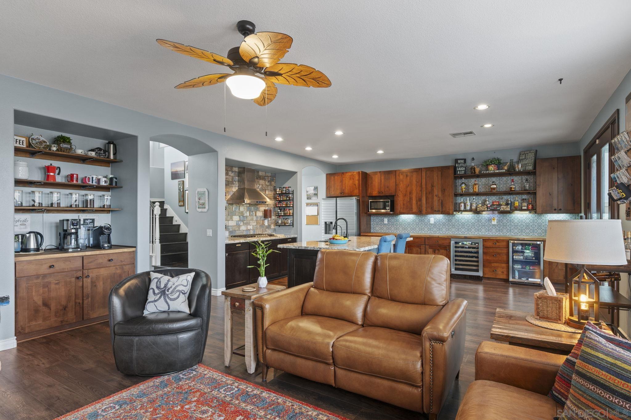 Detail Gallery Image 16 of 55 For 1357  Santa Olivia Rd, Chula Vista,  CA 91913 - 4 Beds | 2/1 Baths