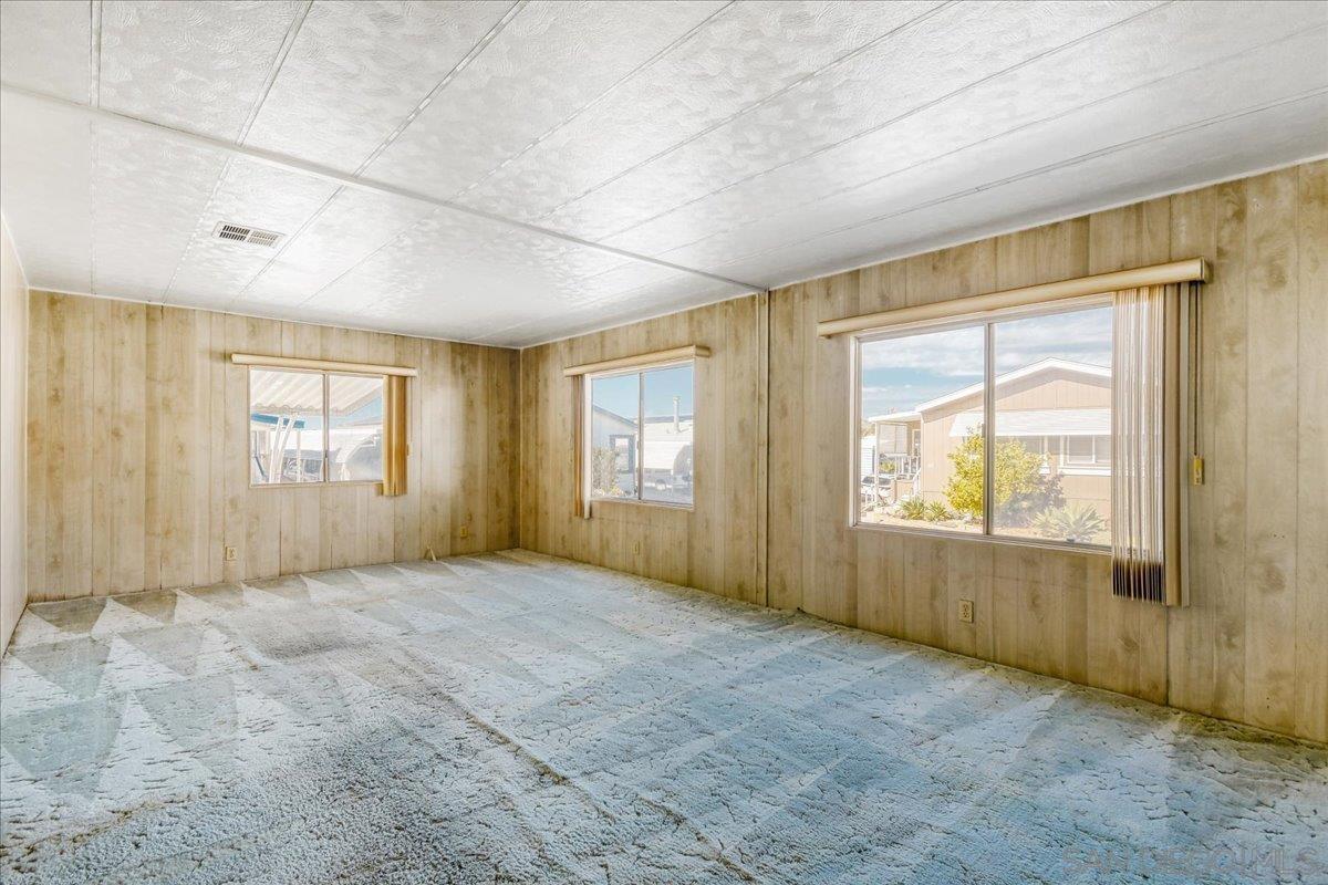 Detail Gallery Image 6 of 30 For 15420  Olde Highway 80  #127,  El Cajon,  CA 92021 - 2 Beds | 2 Baths