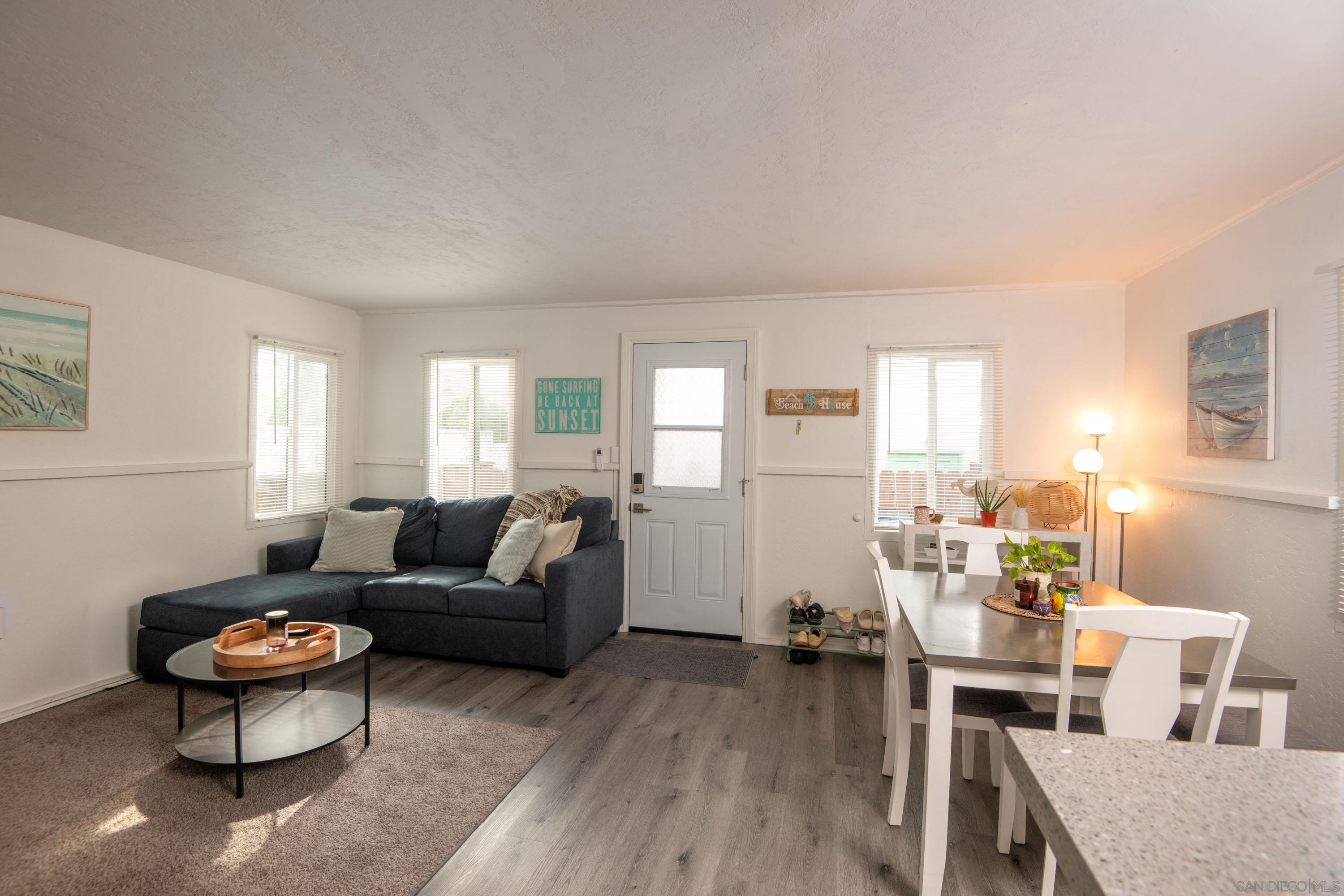 Detail Gallery Image 18 of 34 For 2138-2140  Reed Ave, San Diego,  CA 92109 - – Beds | – Baths