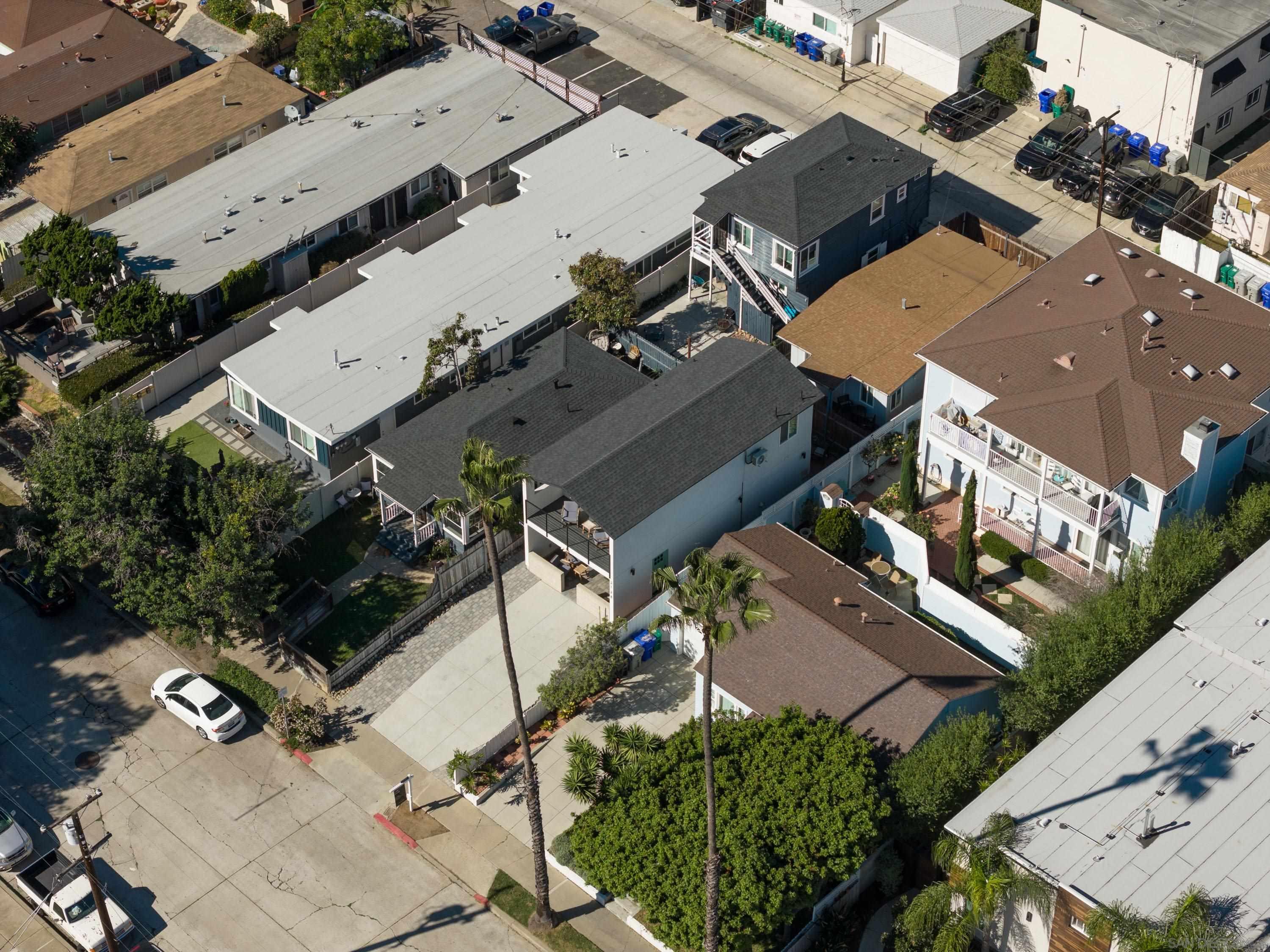 Detail Gallery Image 31 of 34 For 2138-2140  Reed Ave, San Diego,  CA 92109 - – Beds | – Baths