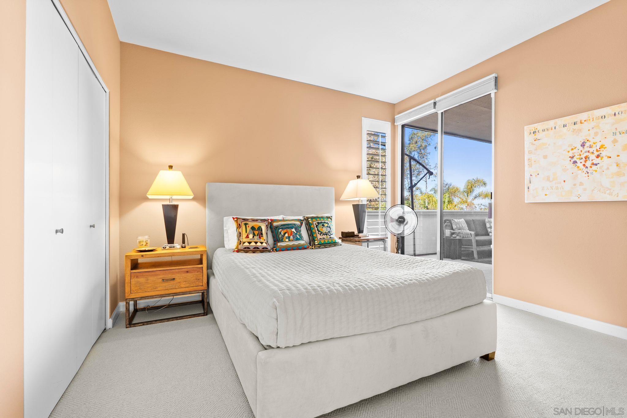 Detail Gallery Image 33 of 41 For 7962  Caminito Del Cid, La Jolla,  CA 92037 - 3 Beds | 3 Baths