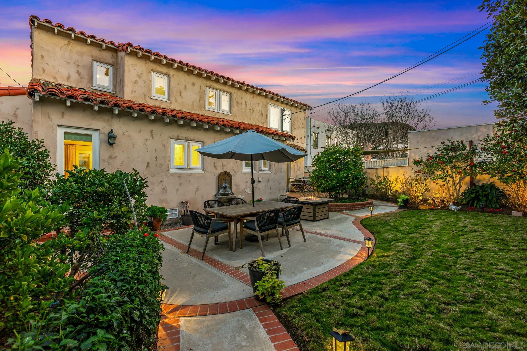 Detail Gallery Image 23 of 33 For 3647  Hyacinth Dr, San Diego,  CA 92106 - 3 Beds | 3 Baths