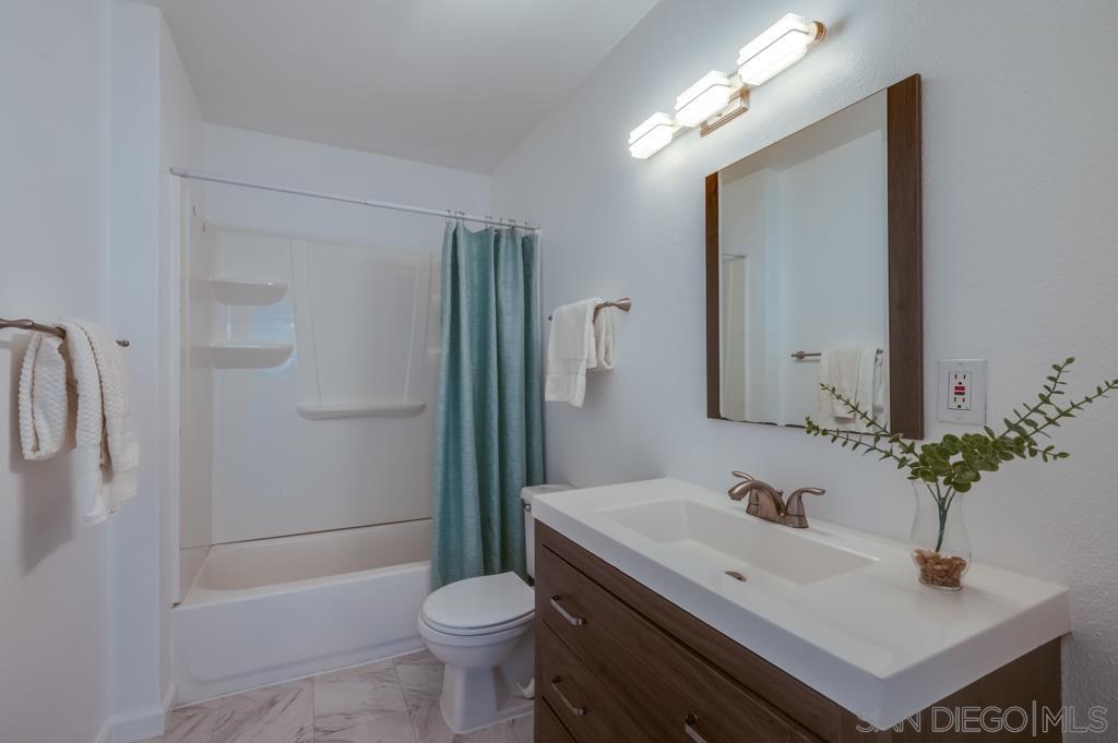 Detail Gallery Image 22 of 34 For 10532  Caminito Rimini, San Diego,  CA 92129 - 2 Beds | 1 Baths