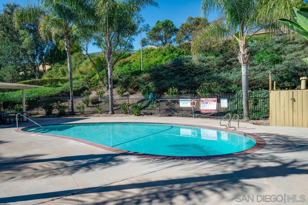 Detail Gallery Image 34 of 34 For 10532  Caminito Rimini, San Diego,  CA 92129 - 2 Beds | 1 Baths