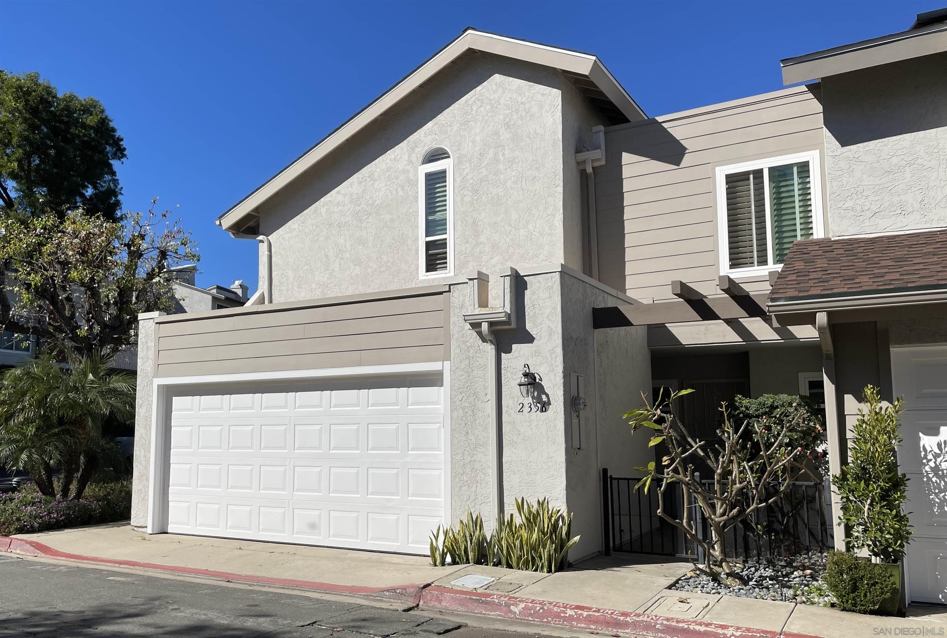 Detail Gallery Image 2 of 15 For 2356  Caminito Seguro, San Diego,  CA 92107 - 4 Beds | 2/1 Baths