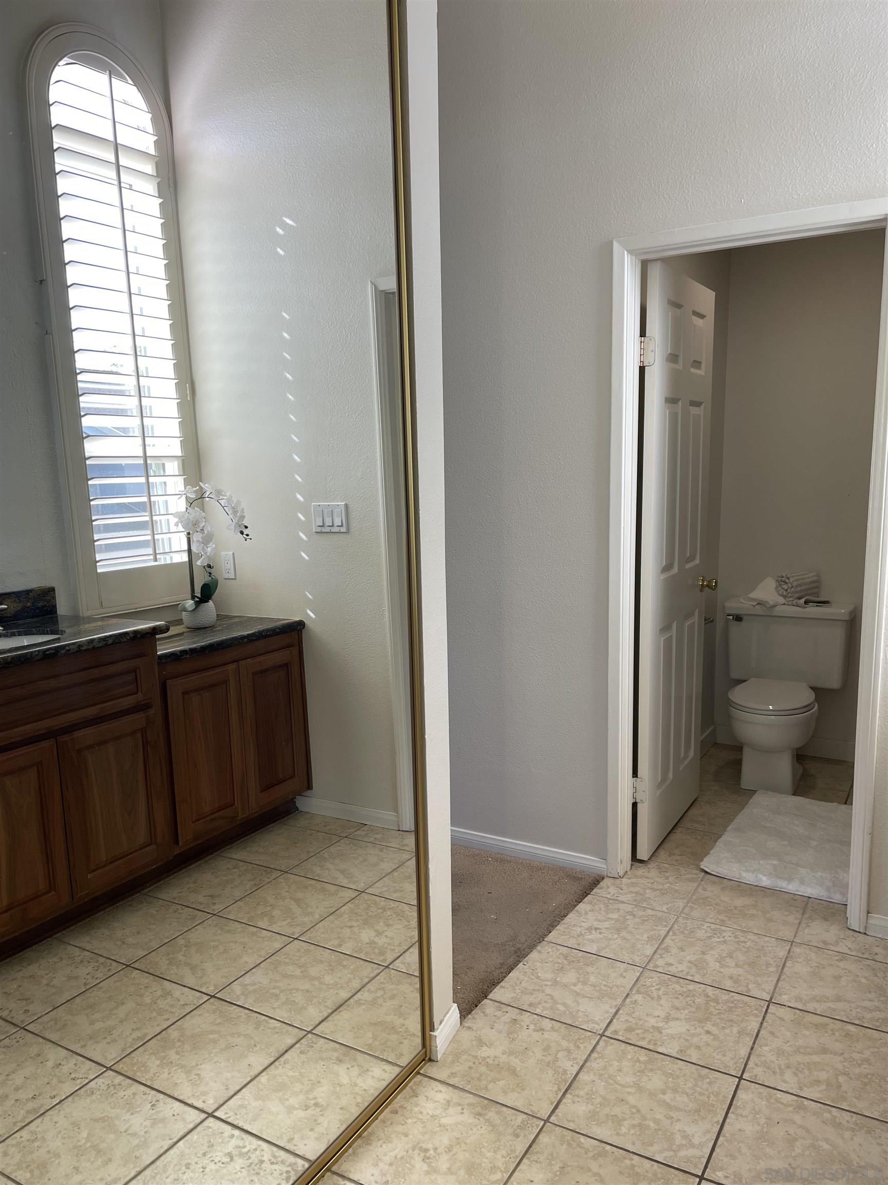 Detail Gallery Image 11 of 15 For 2356  Caminito Seguro, San Diego,  CA 92107 - 4 Beds | 2/1 Baths