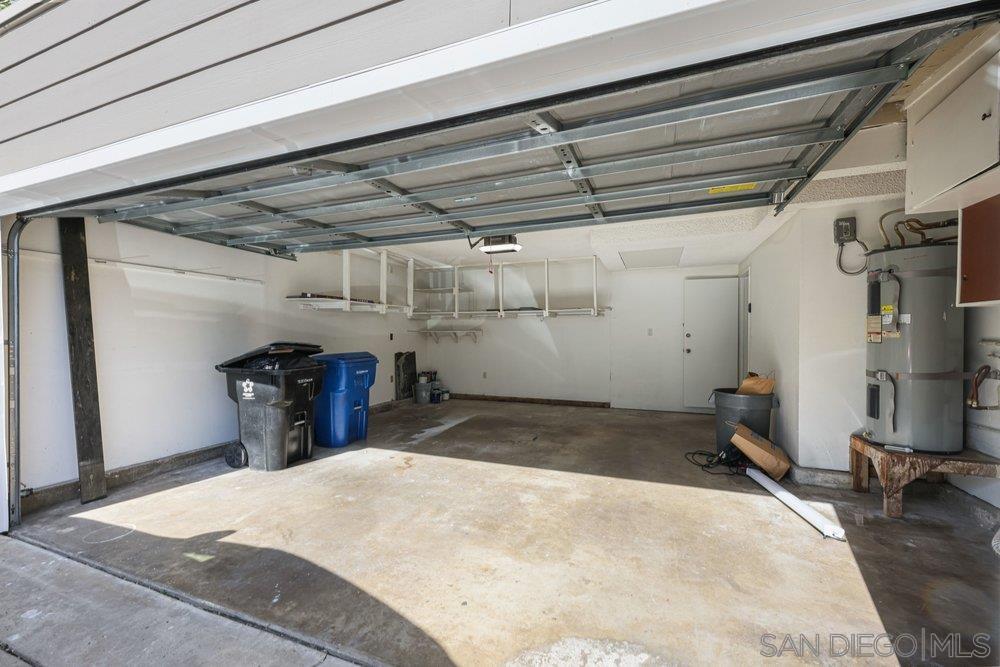Detail Gallery Image 32 of 39 For 2356  Caminito Seguro, San Diego,  CA 92107 - 4 Beds | 2/1 Baths