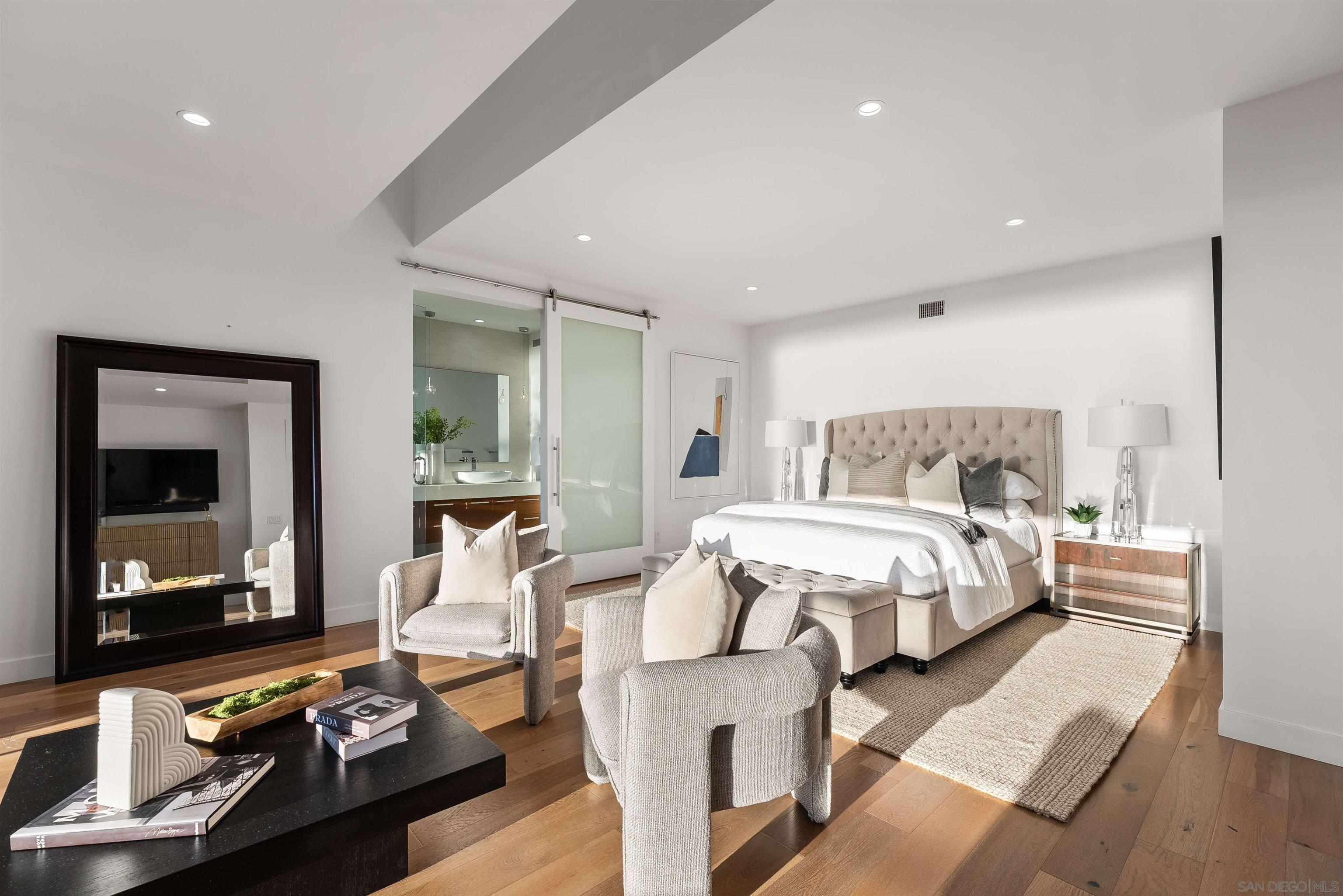 Detail Gallery Image 37 of 58 For 5663  Abalone Pl, La Jolla,  CA 92037 - 3 Beds | 3/1 Baths