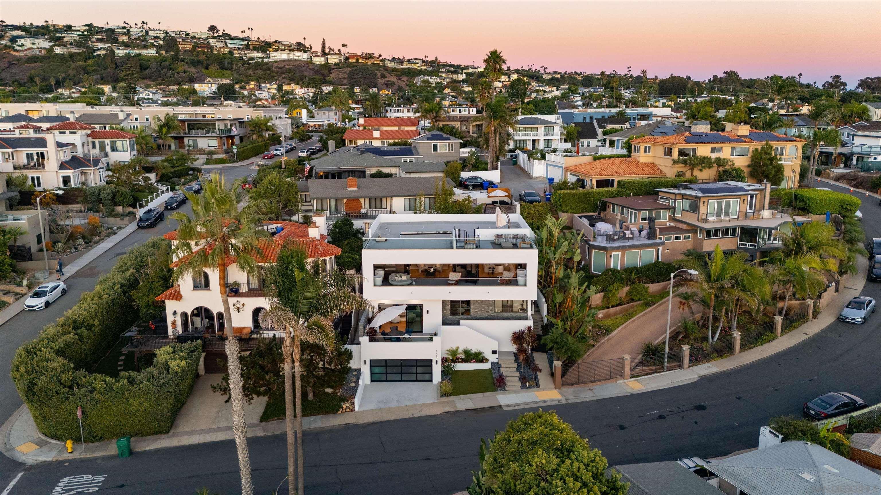 Detail Gallery Image 46 of 58 For 5663  Abalone Pl, La Jolla,  CA 92037 - 3 Beds | 3/1 Baths