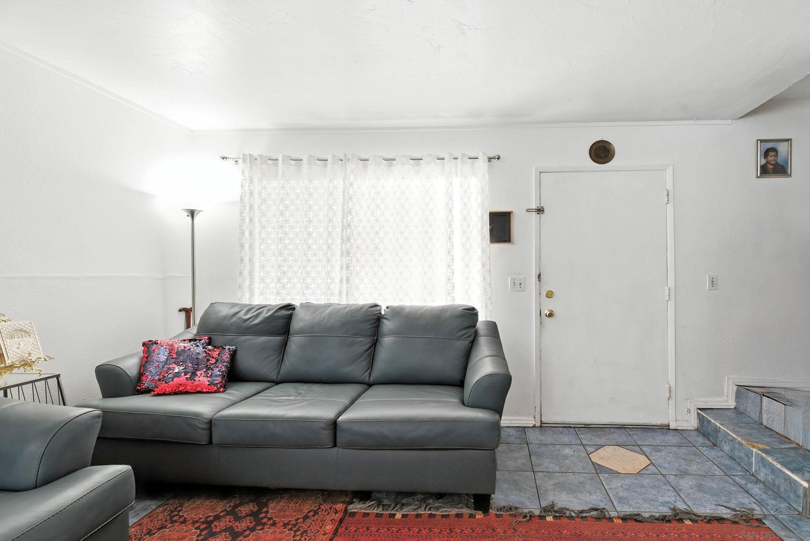 Detail Gallery Image 13 of 44 For 5725  Linda Vista Road  #4,  San Diego,  CA 92110 - 2 Beds | 1/1 Baths