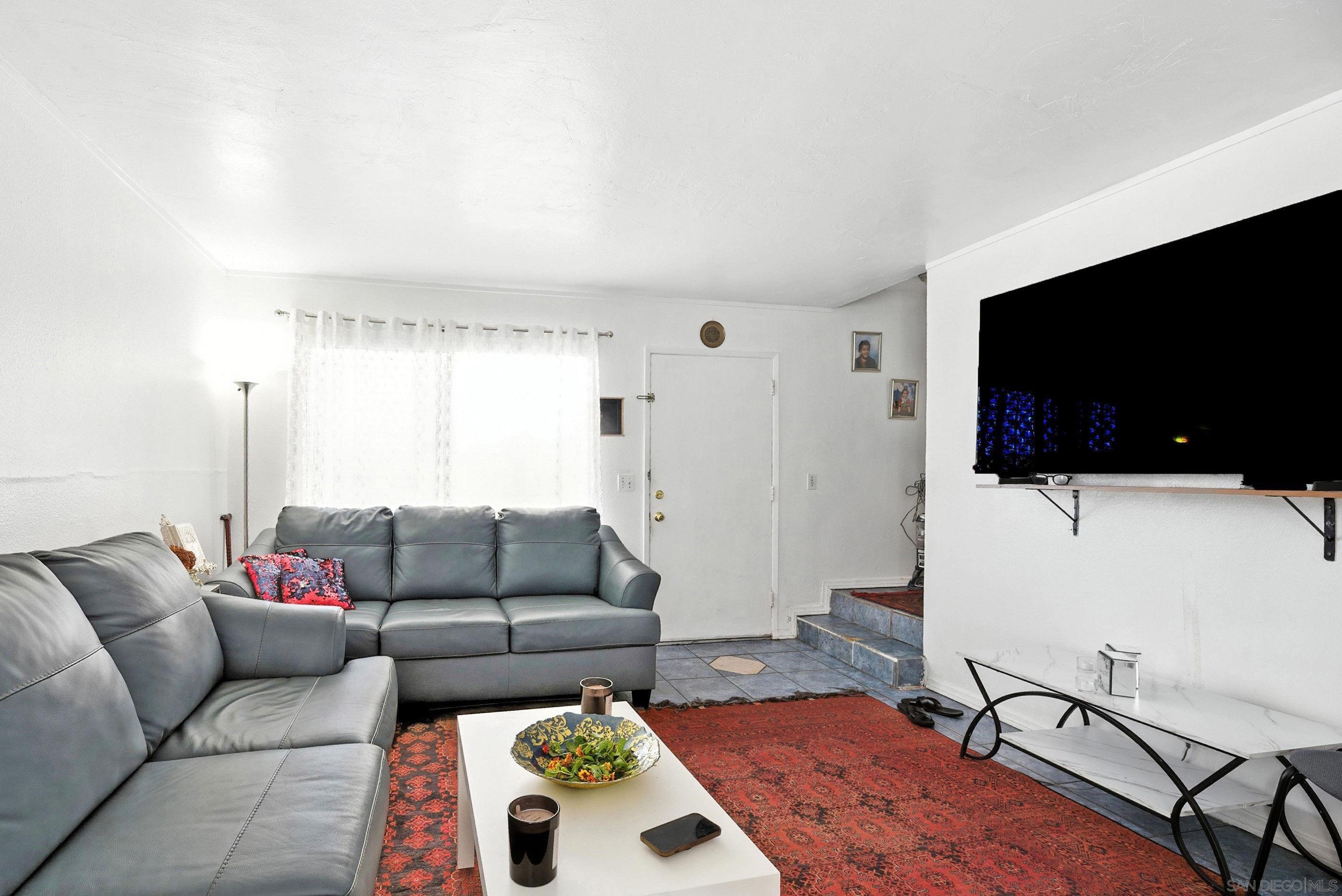 Detail Gallery Image 16 of 44 For 5725  Linda Vista Road  #4,  San Diego,  CA 92110 - 2 Beds | 1/1 Baths