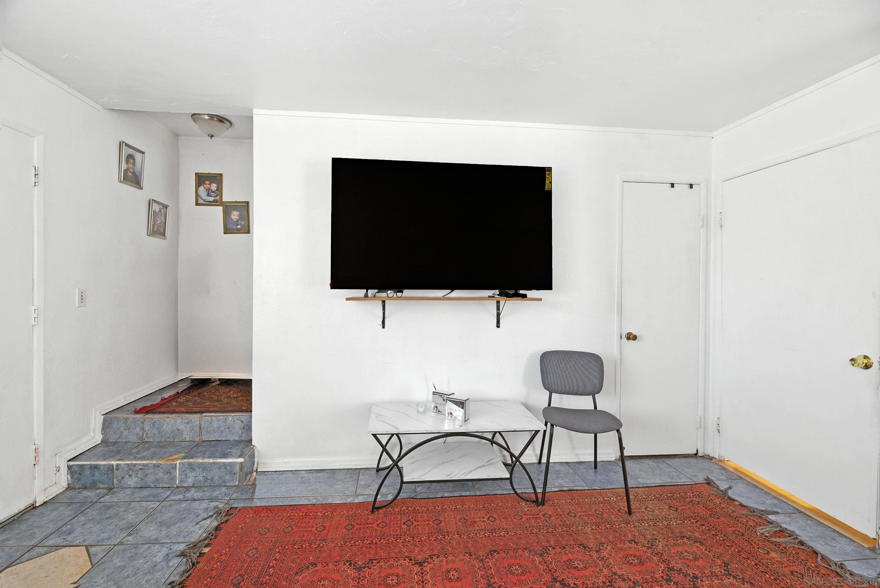 Detail Gallery Image 18 of 44 For 5725  Linda Vista Road  #4,  San Diego,  CA 92110 - 2 Beds | 1/1 Baths