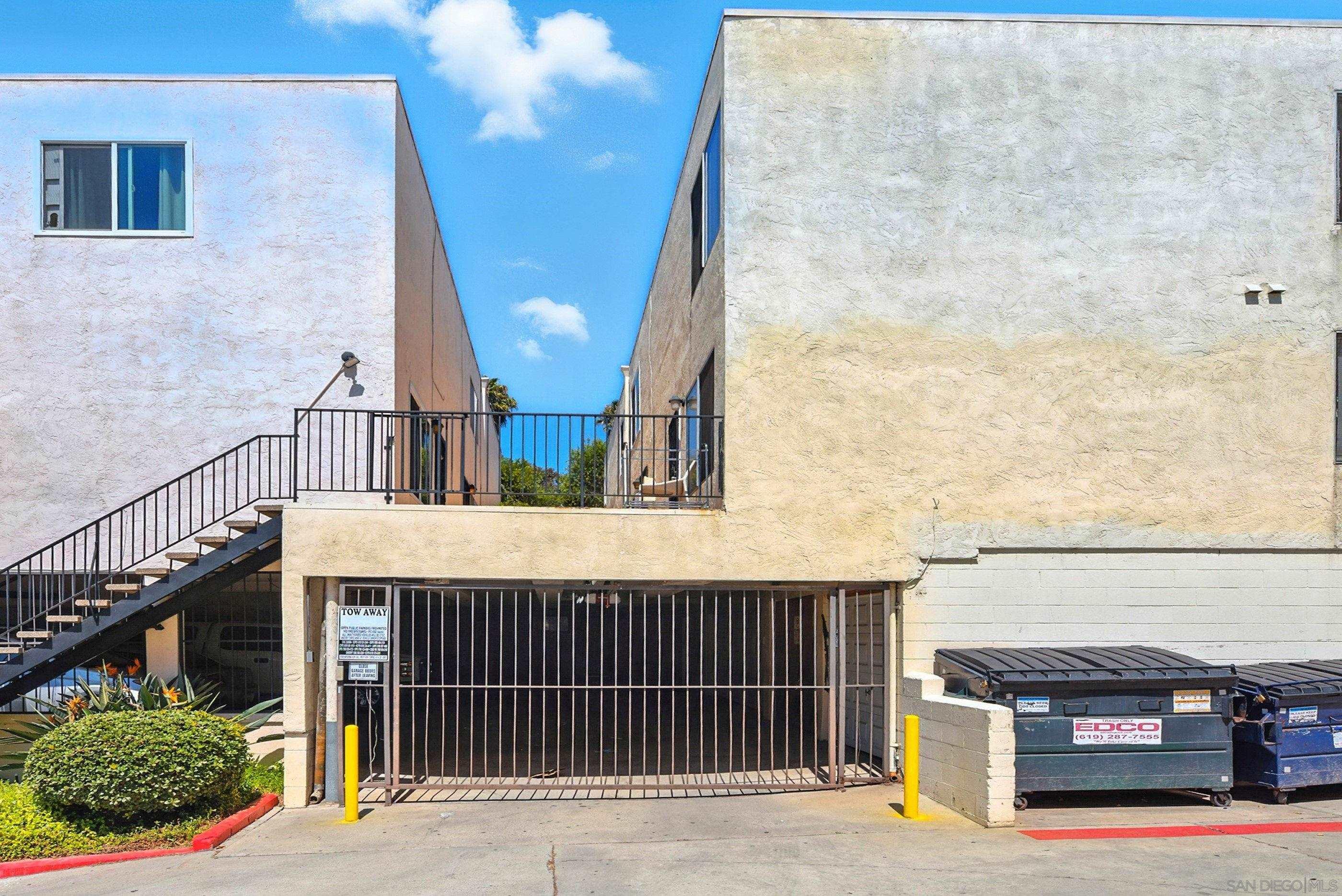 Detail Gallery Image 7 of 44 For 5725  Linda Vista Road  #4,  San Diego,  CA 92110 - 2 Beds | 1/1 Baths