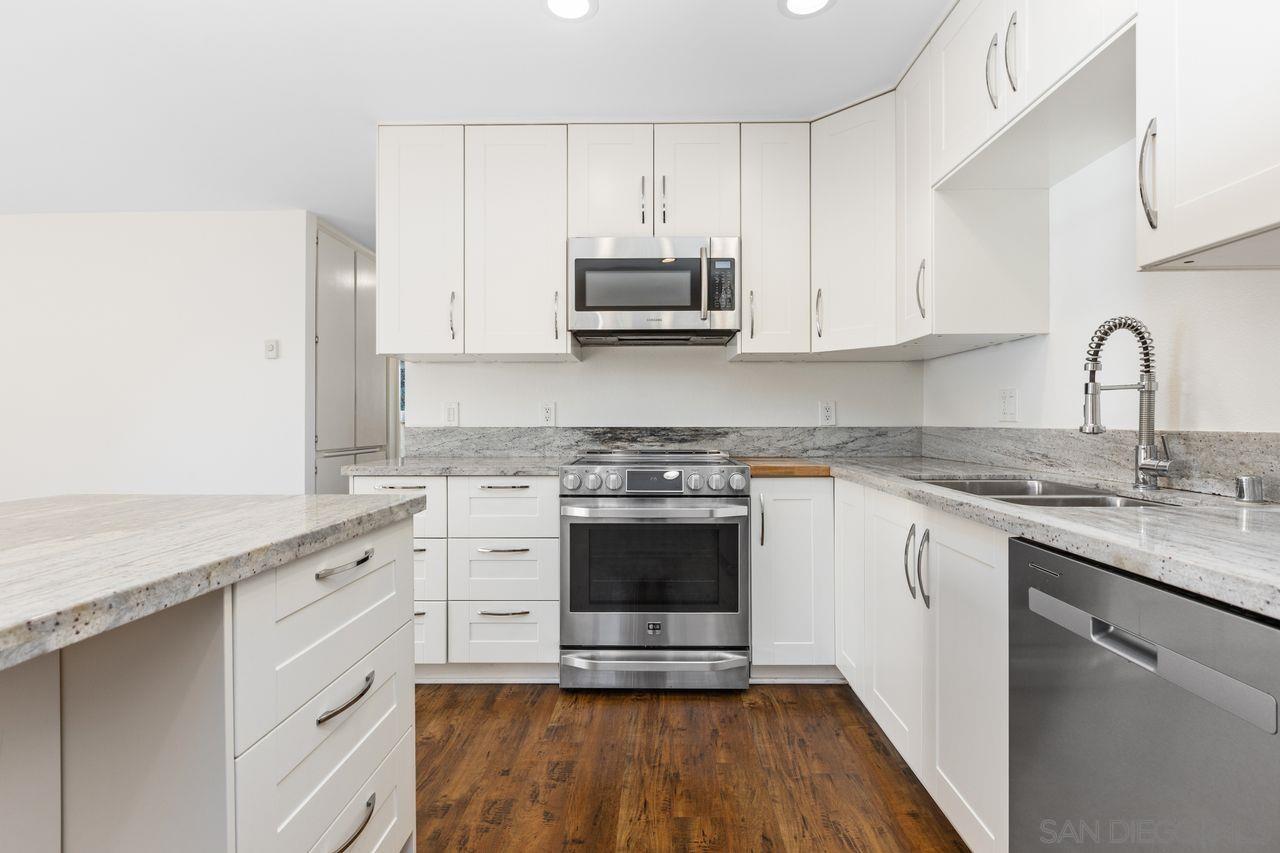 Detail Gallery Image 18 of 38 For 401  Requeza St F1, Encinitas,  CA 92024 - 2 Beds | 1 Baths