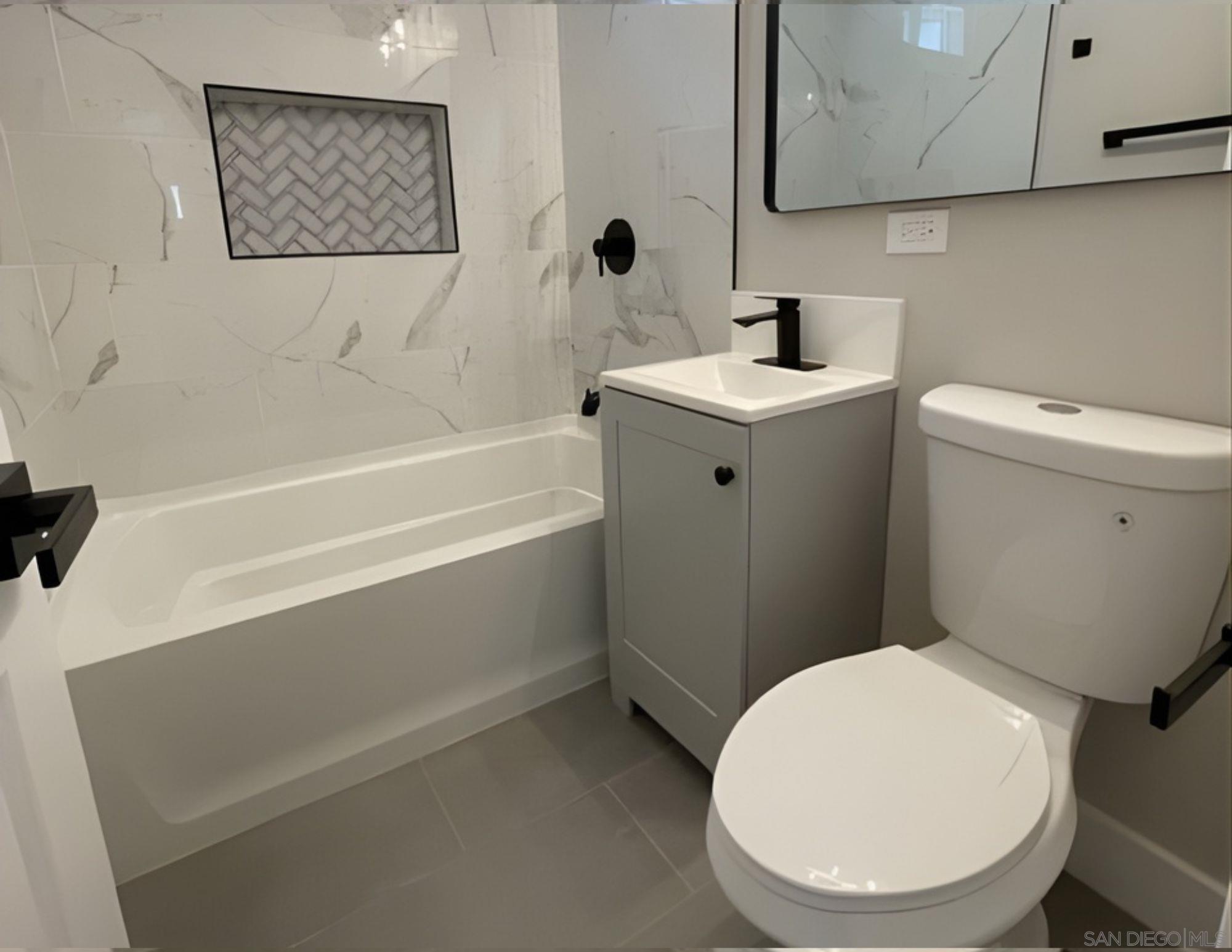 Detail Gallery Image 11 of 13 For 608-610  7th Street, Imperial Beach,  CA 91932 - – Beds | – Baths