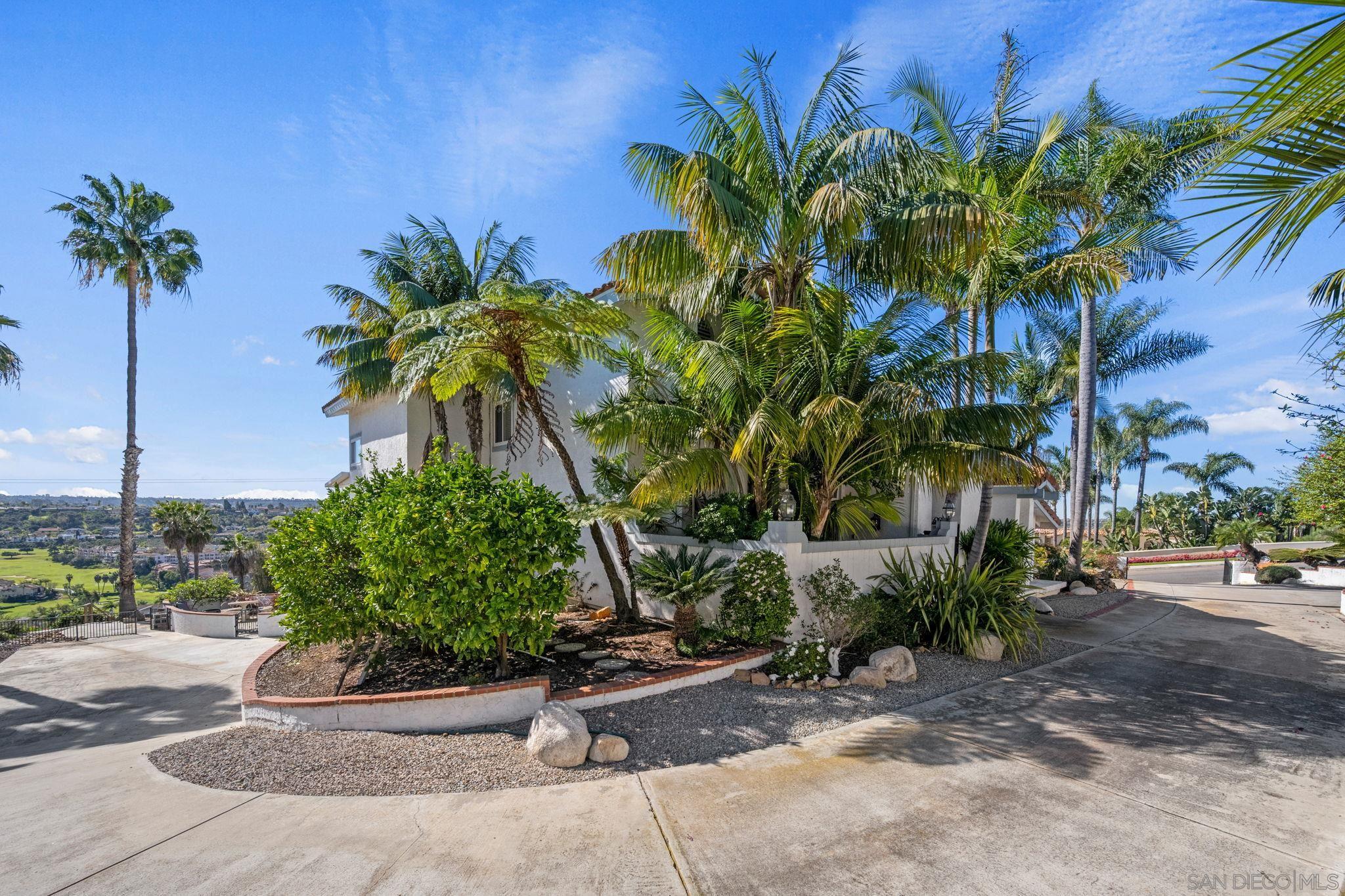 Detail Gallery Image 13 of 62 For 7340  Bolero St, Carlsbad,  CA 92009 - 4 Beds | 3 Baths