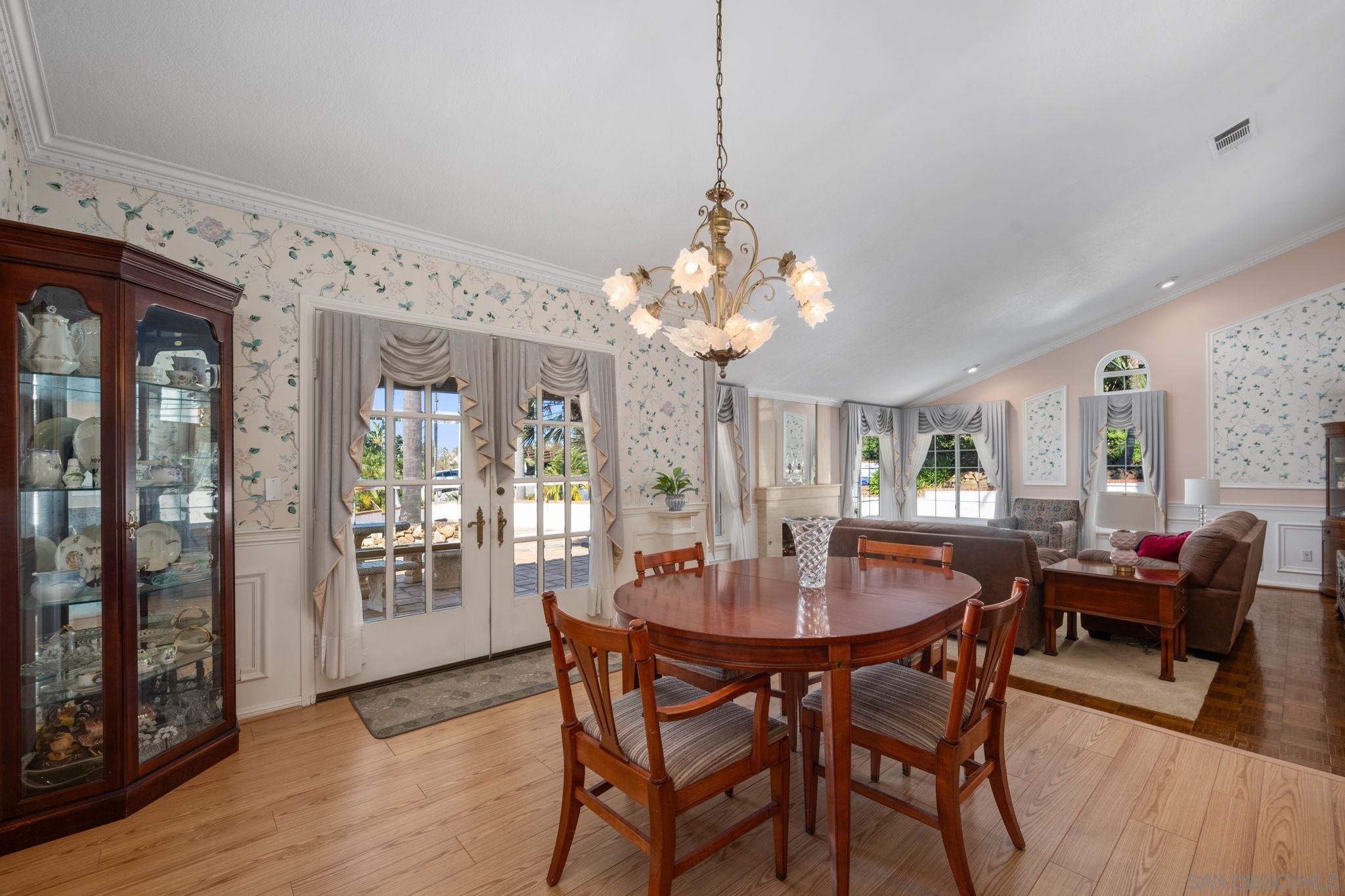 Detail Gallery Image 40 of 62 For 7340  Bolero St, Carlsbad,  CA 92009 - 4 Beds | 3 Baths