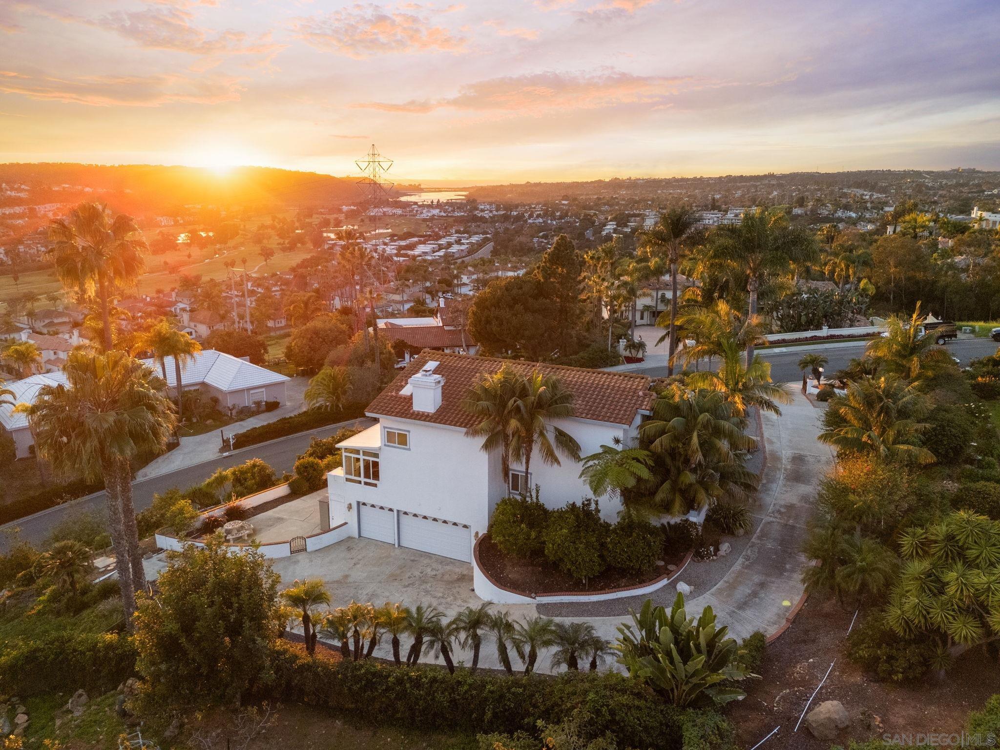 Detail Gallery Image 9 of 62 For 7340  Bolero St, Carlsbad,  CA 92009 - 4 Beds | 3 Baths