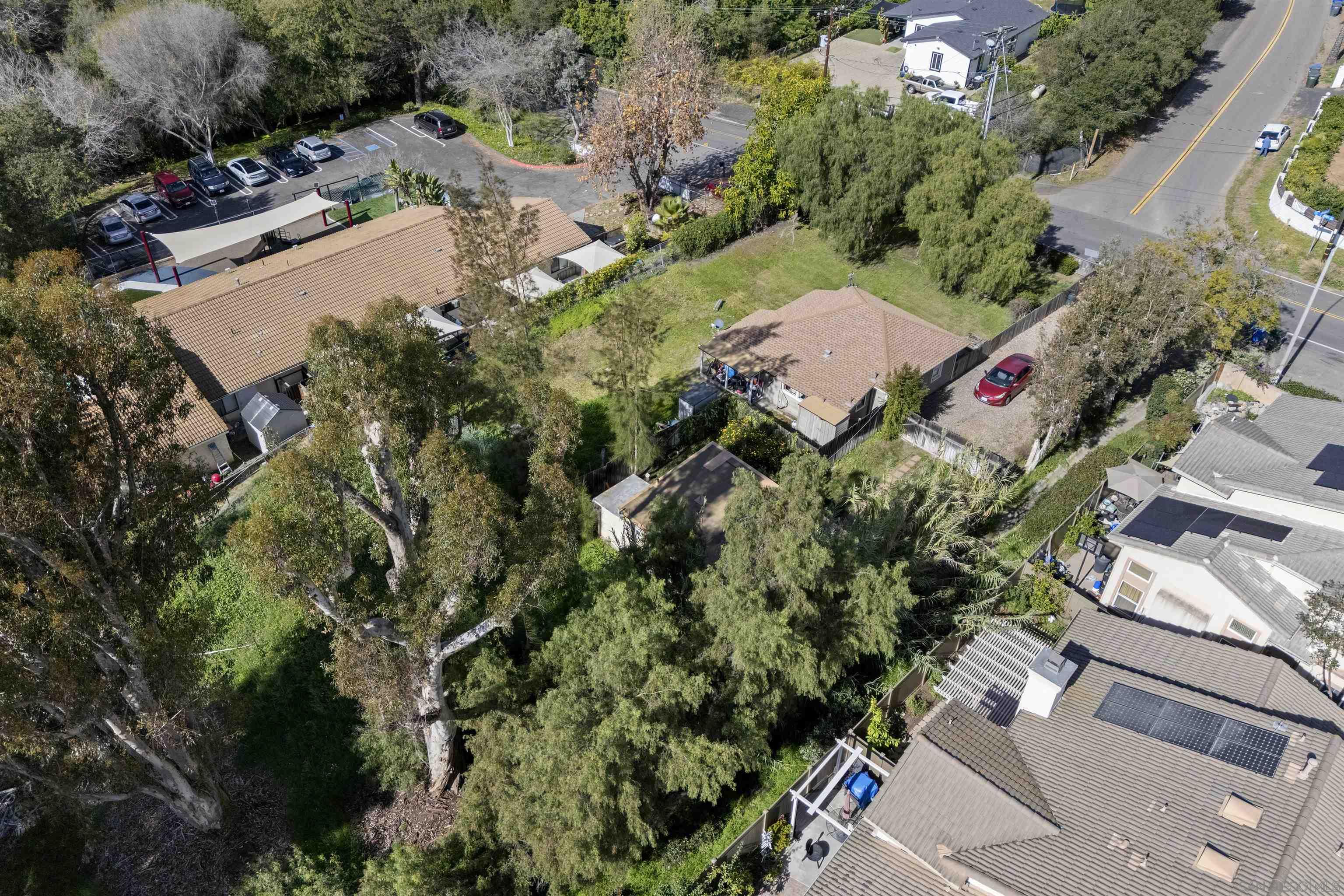 Detail Gallery Image 18 of 19 For 803 & 803 1/2  Taylor Street, Vista,  CA 92084 - – Beds | – Baths