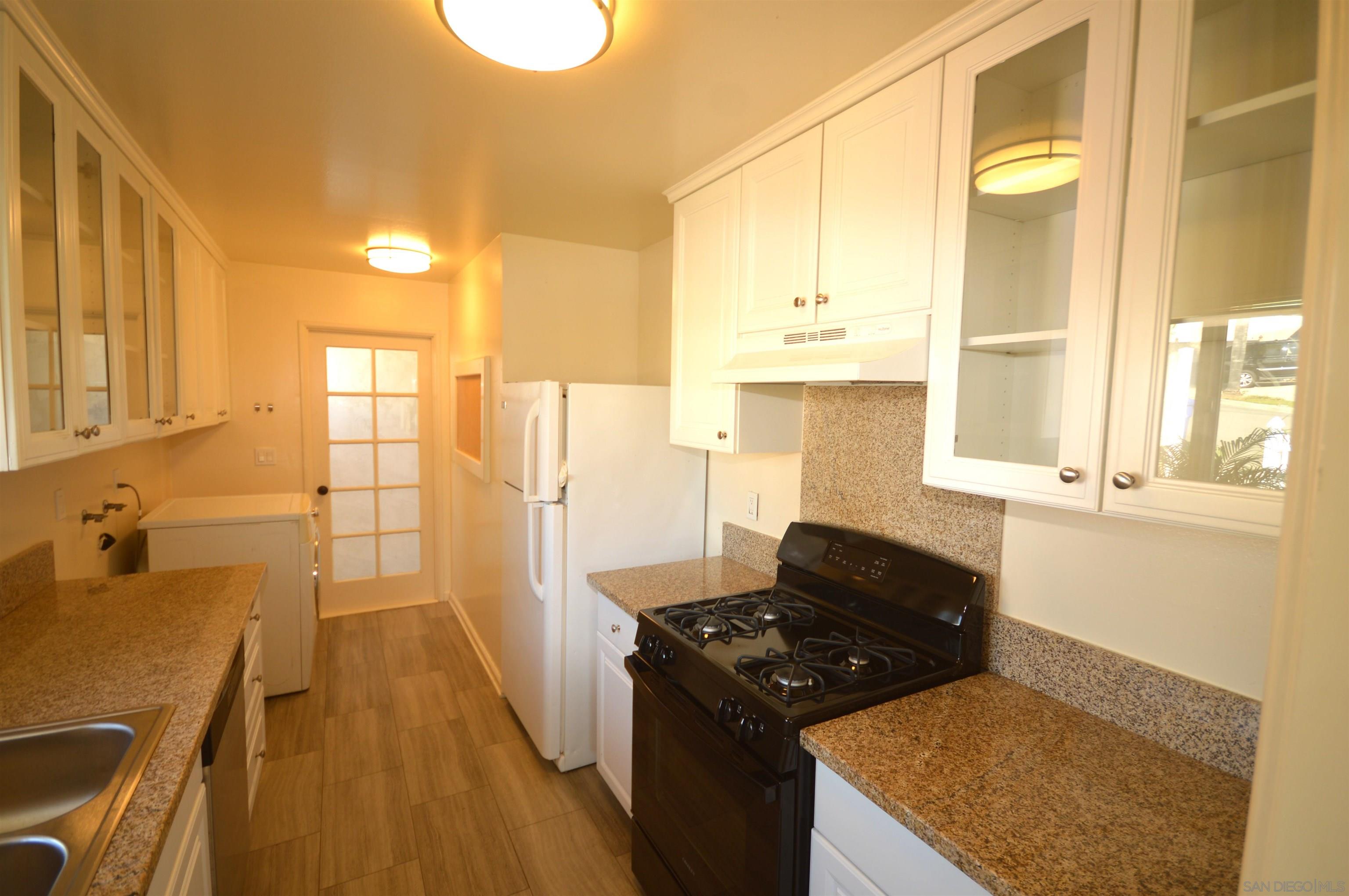 Detail Gallery Image 14 of 25 For 2679-83  Tern Dr, San Diego,  CA 92123 - – Beds | – Baths