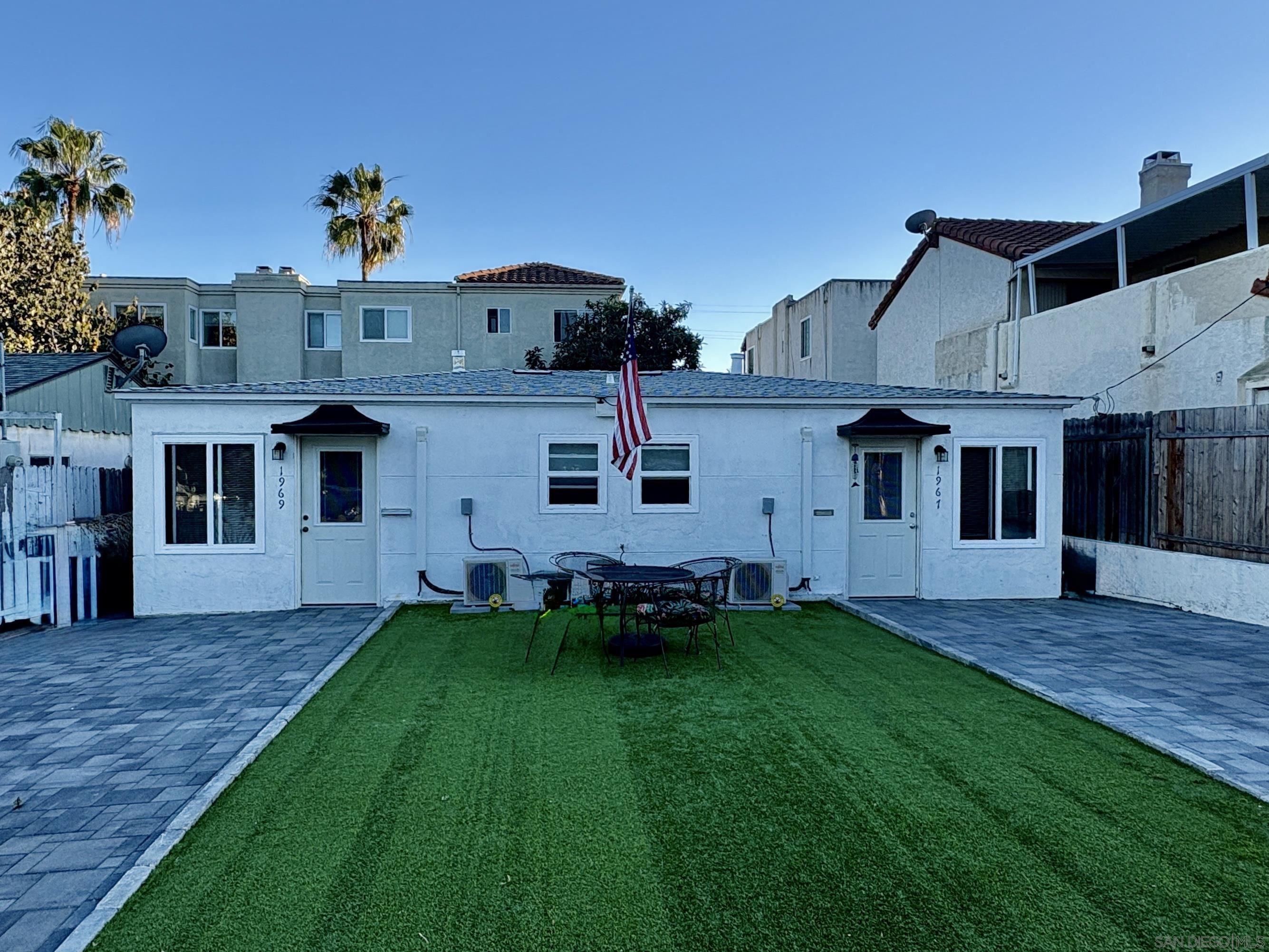 Front Image Thumbnail for SD260002146