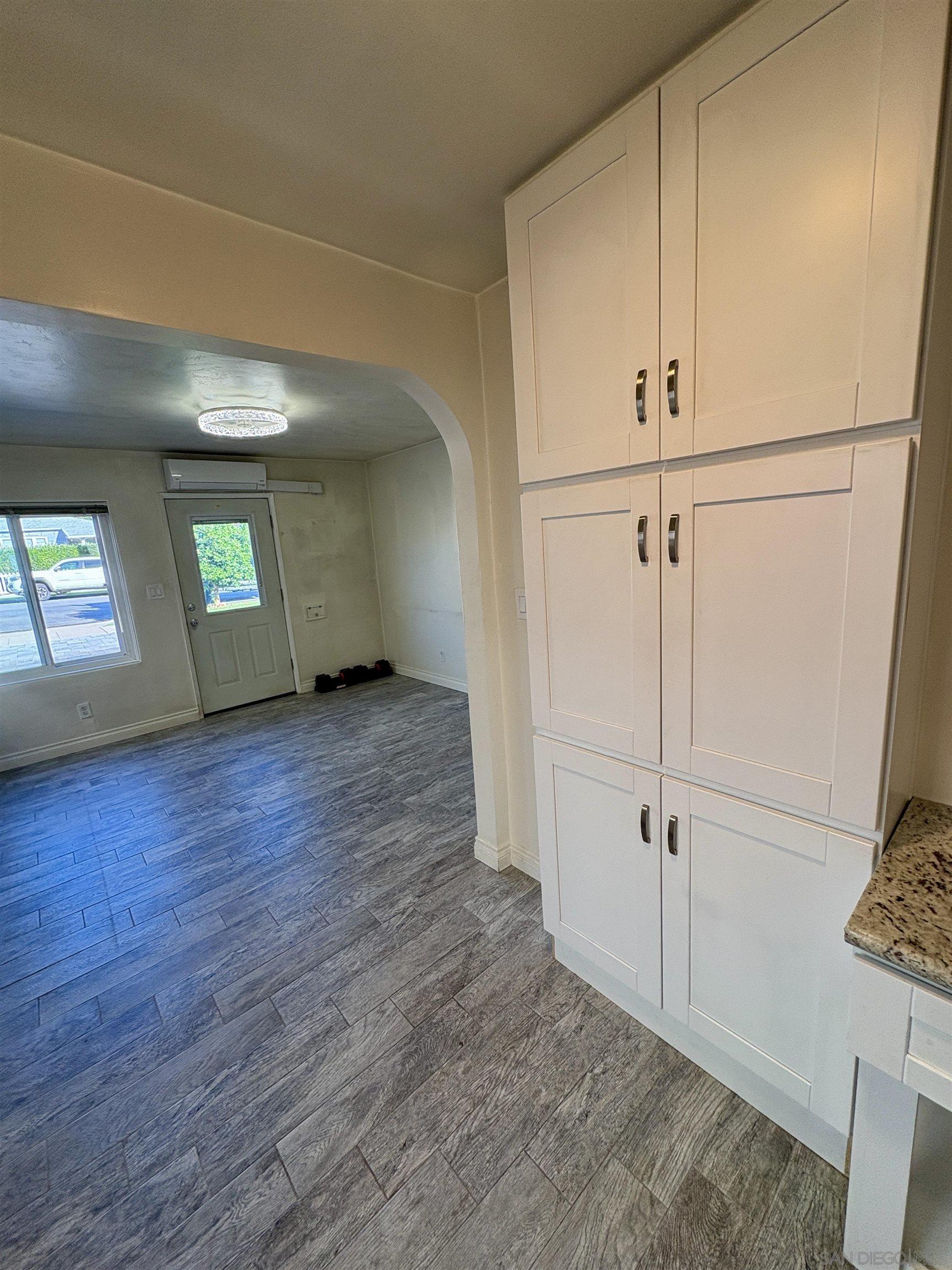 Detail Gallery Image 14 of 18 For 1967  Diamond, San Diego,  CA 92109 - 1 Beds | 1 Baths