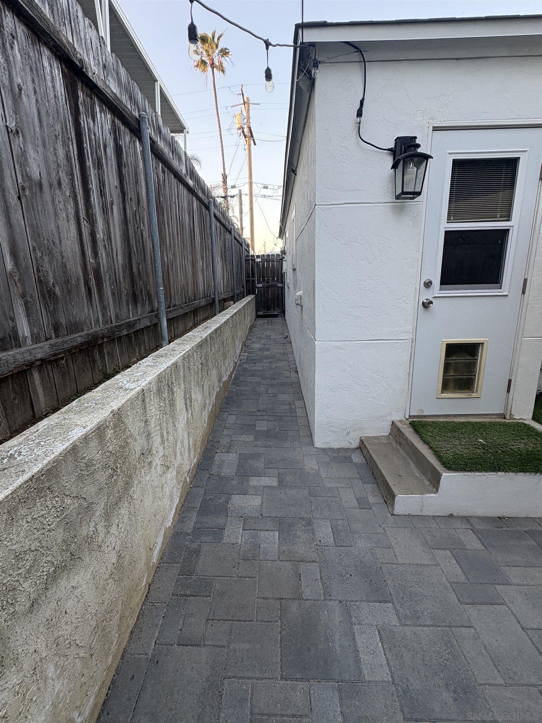 Detail Gallery Image 18 of 18 For 1967  Diamond, San Diego,  CA 92109 - 1 Beds | 1 Baths