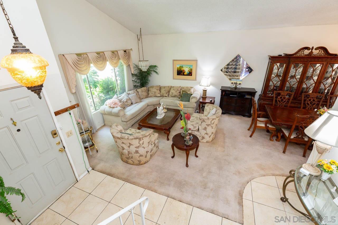 Detail Gallery Image 2 of 43 For 1648  Pescadero Point Ct., Chula Vista,  CA 91911 - 5 Beds | 3/1 Baths