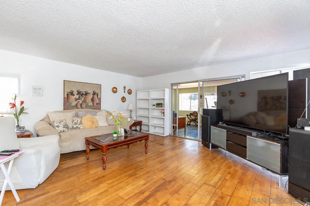 Detail Gallery Image 15 of 43 For 1648  Pescadero Point Ct., Chula Vista,  CA 91911 - 5 Beds | 3/1 Baths