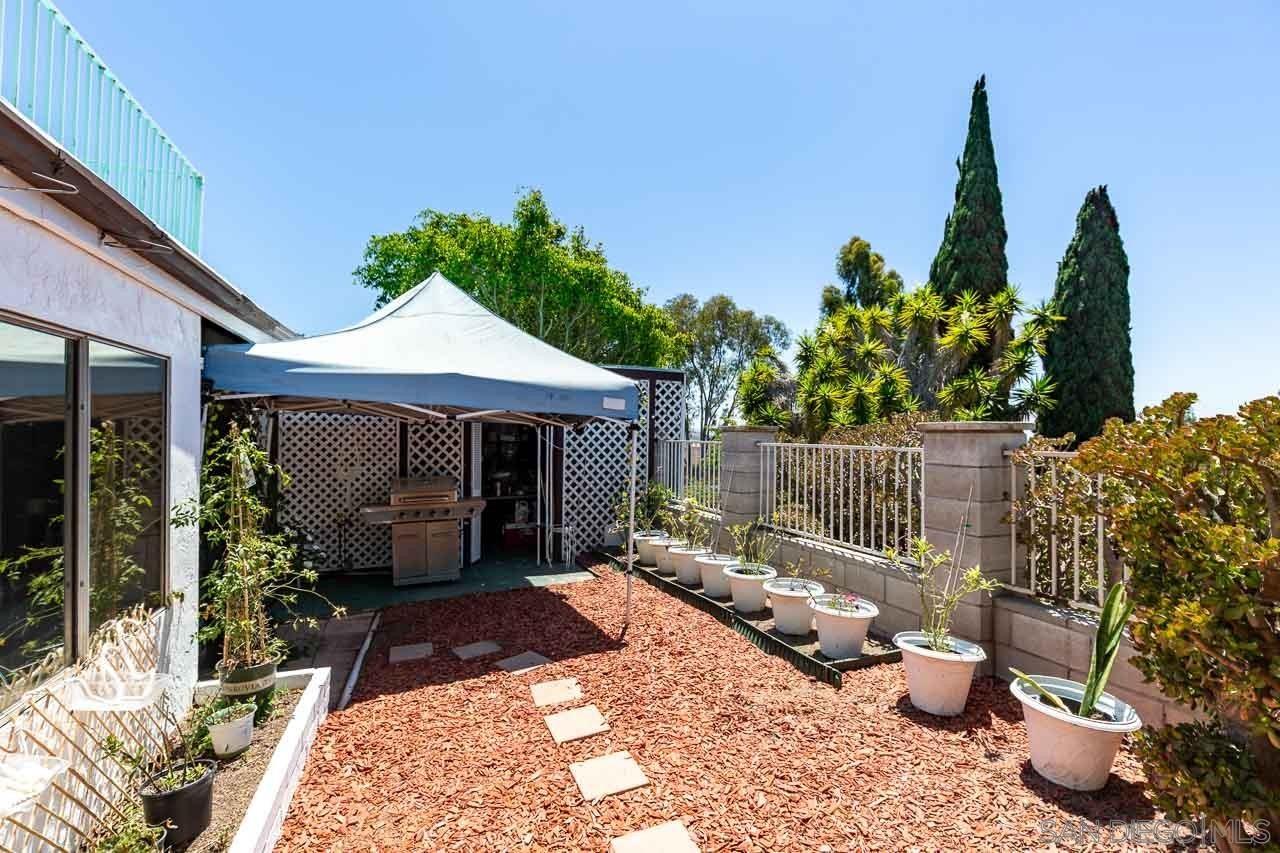 Detail Gallery Image 40 of 43 For 1648  Pescadero Point Ct., Chula Vista,  CA 91911 - 5 Beds | 3/1 Baths