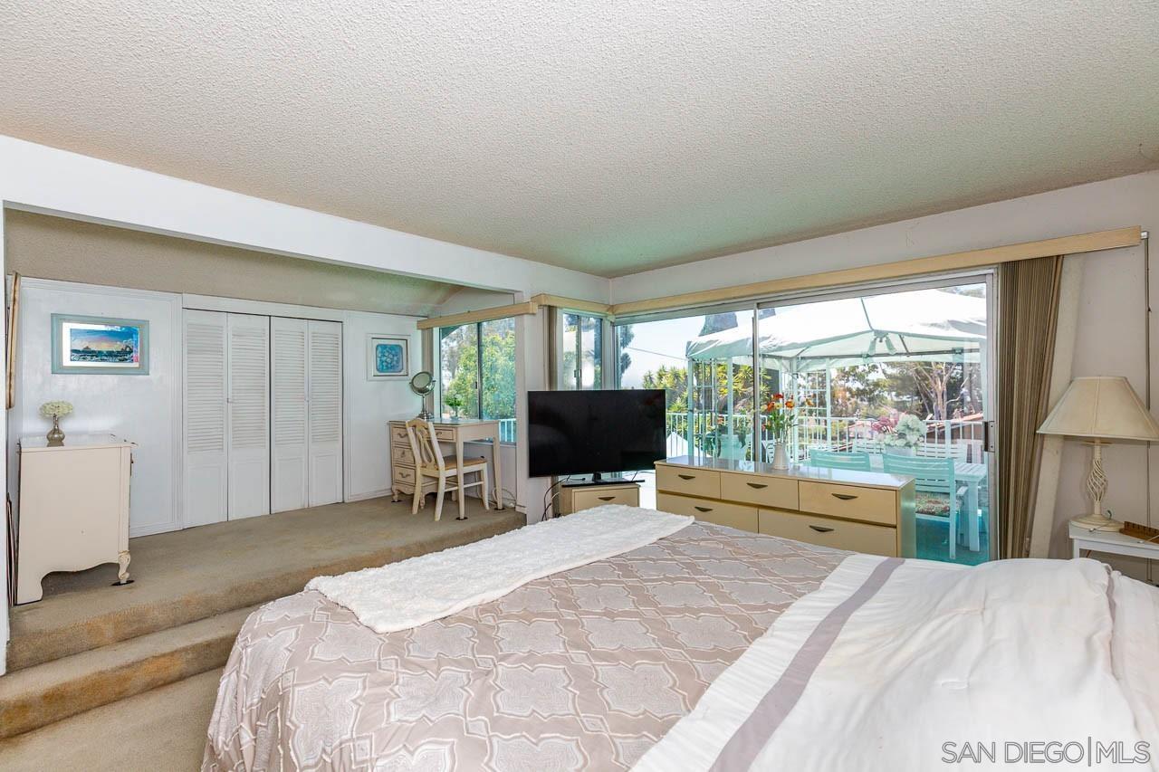 Detail Gallery Image 6 of 43 For 1648  Pescadero Point Ct., Chula Vista,  CA 91911 - 5 Beds | 3/1 Baths