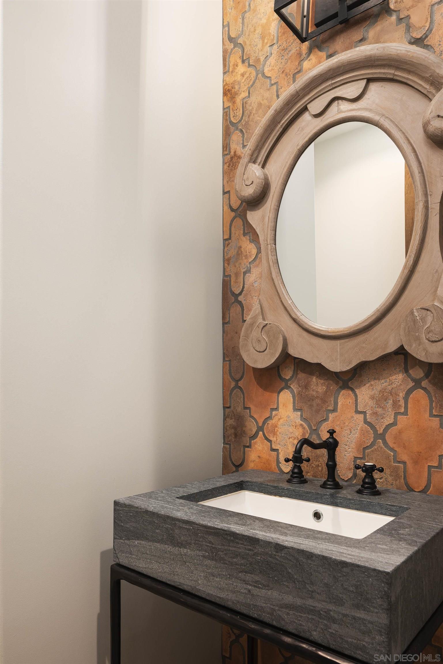 Detail Gallery Image 22 of 63 For 18085  via Roma, Yorba Linda,  CA 92886 - 4 Beds | 4/1 Baths